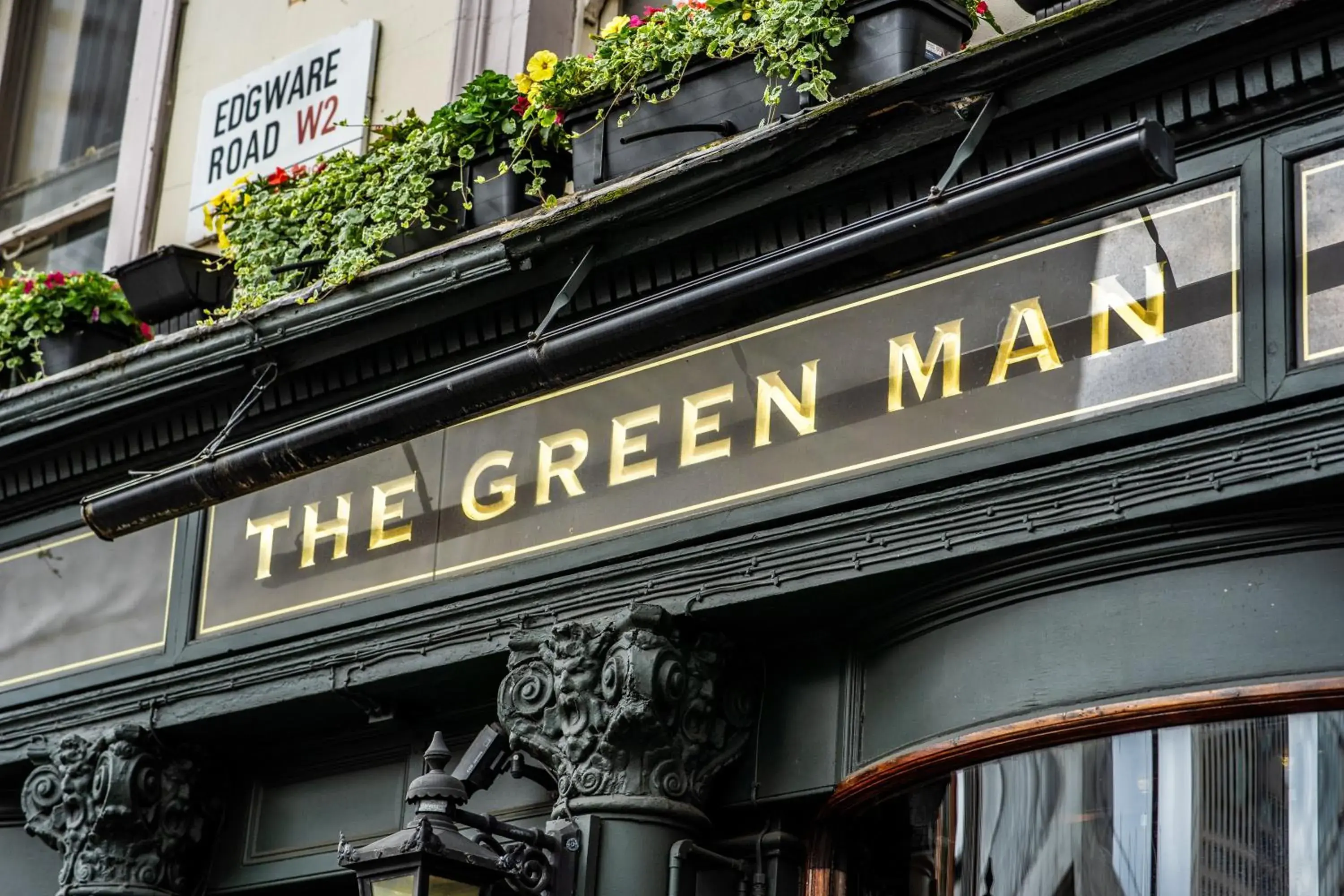 Property building in PubLove @ The Green man, Paddington Property building in PubLove @ The Green man, Paddington