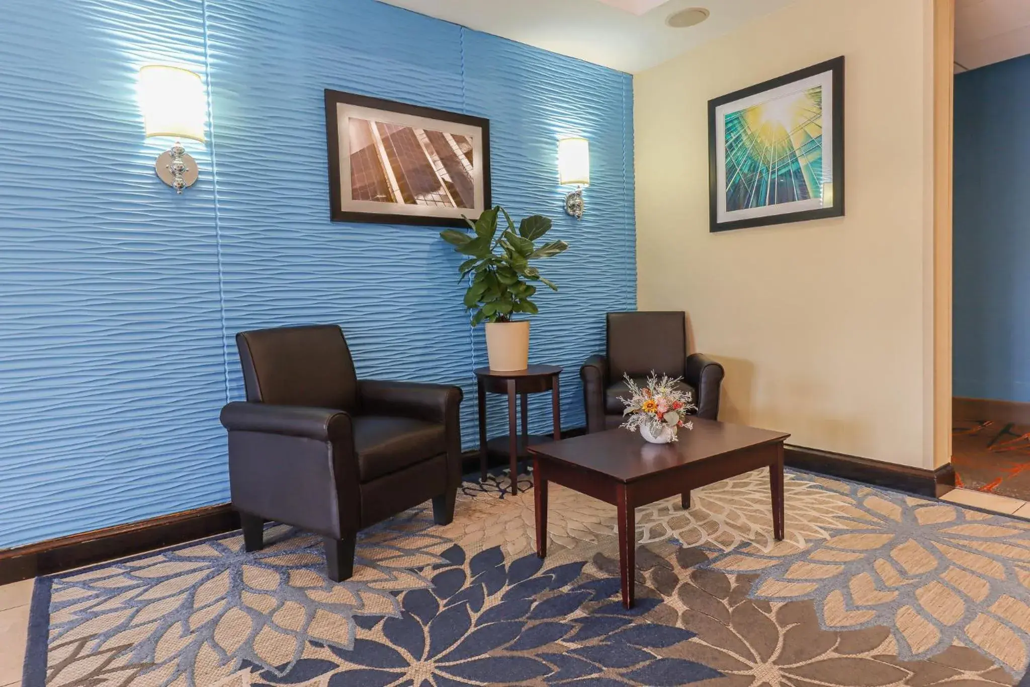 Property building in Holiday Inn Express and Suites Meriden by IHG Property building in Holiday Inn Express and Suites Meriden by IHG