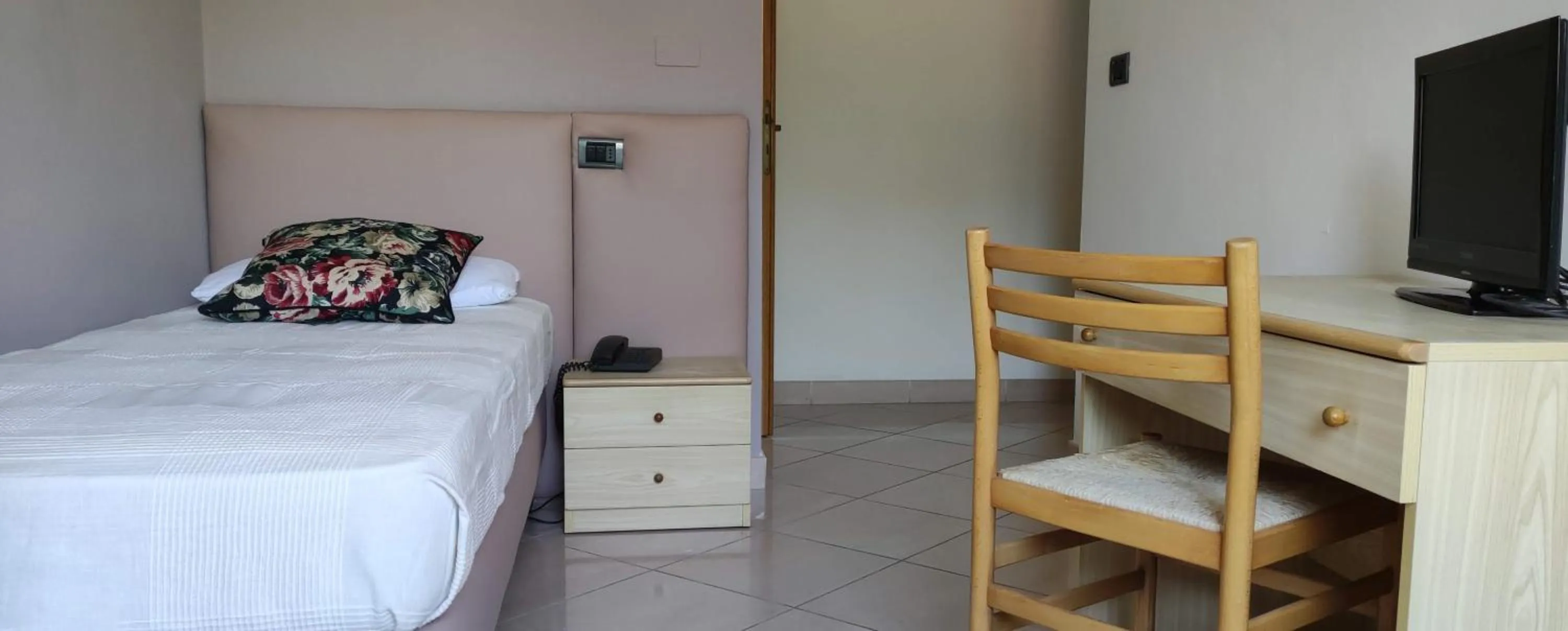 Bed in Hotel Villa Platani