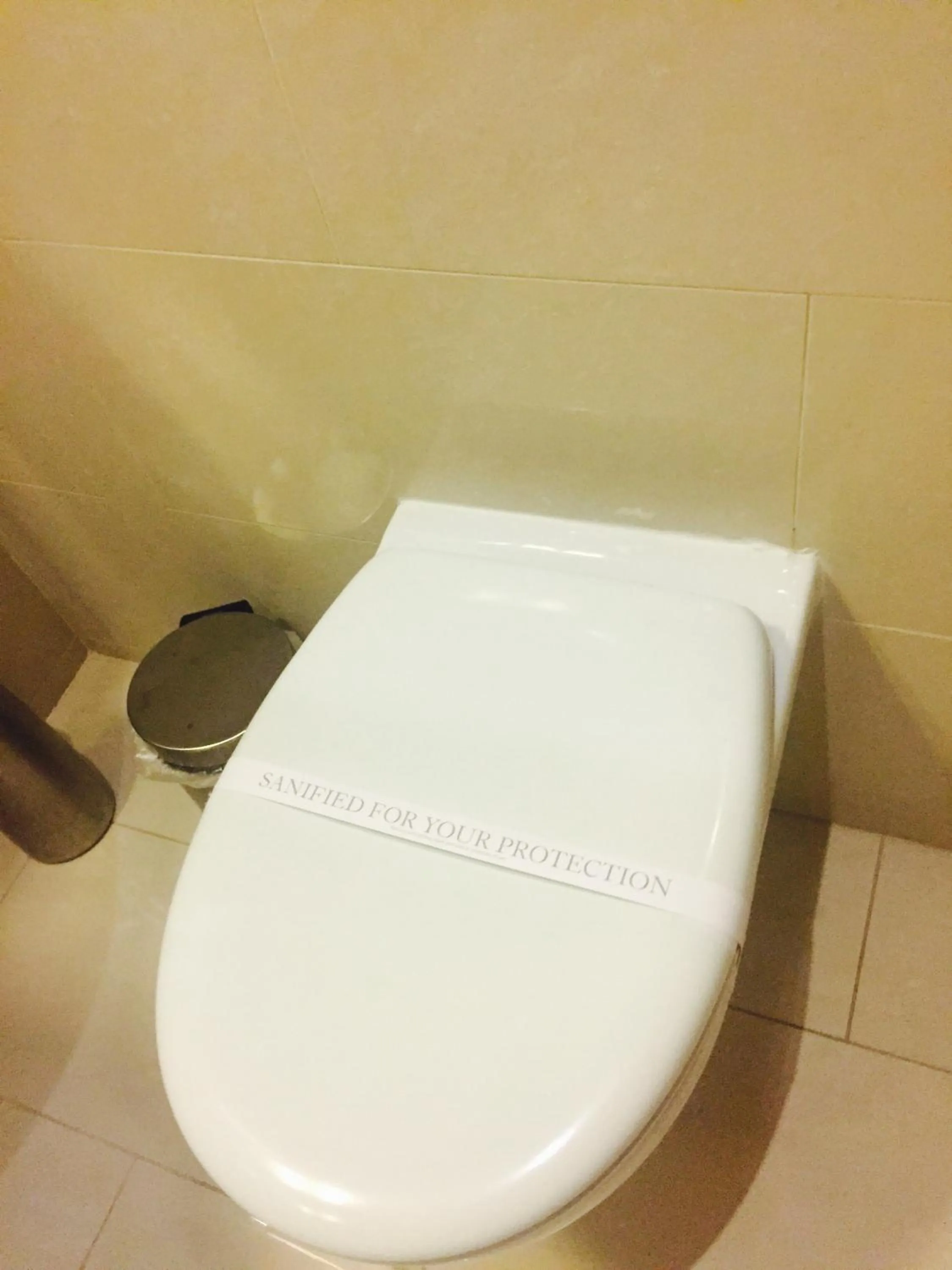 Toilet in Homestay Hotel Heathrow