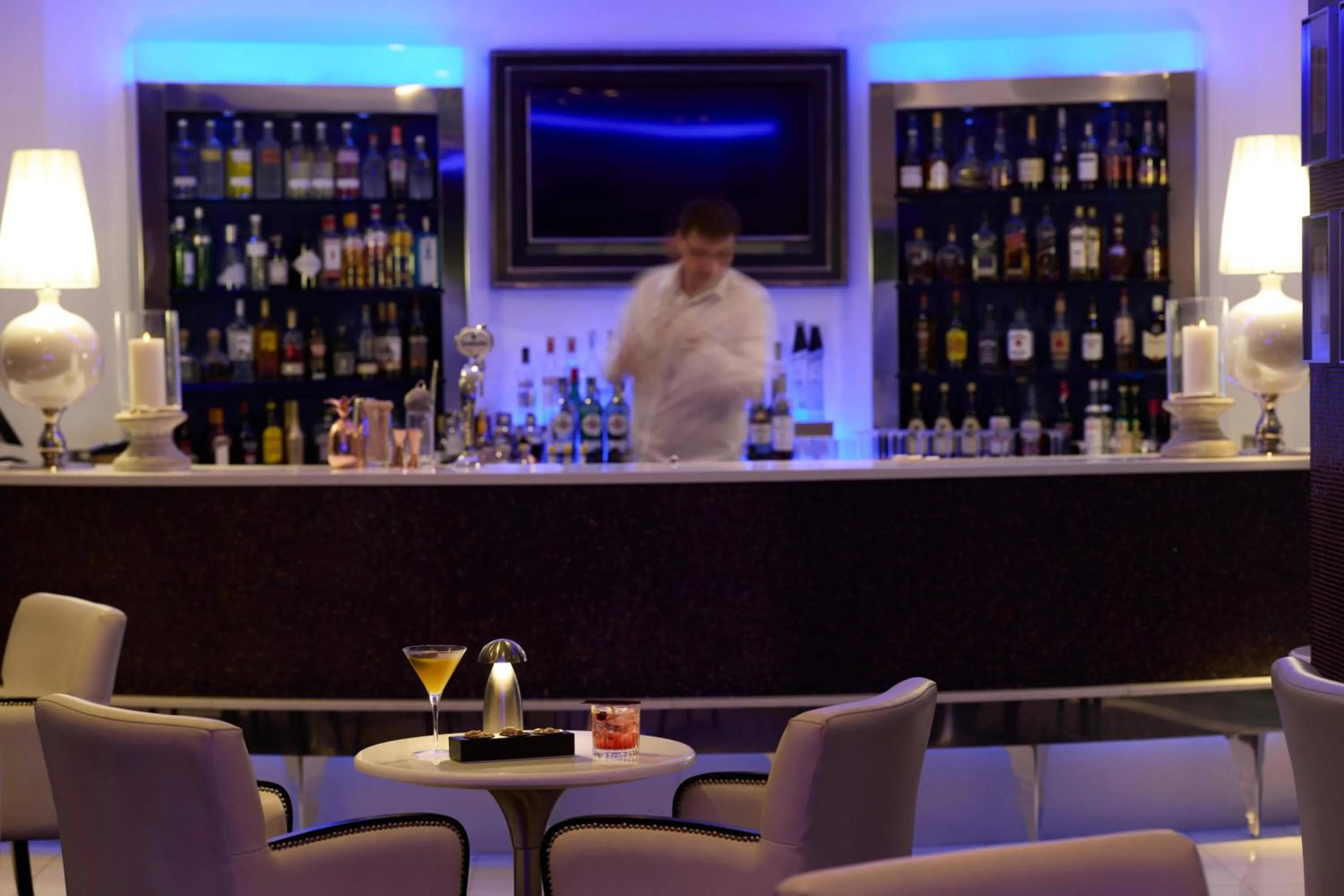 Lounge or bar in Mediterranean Beach Hotel