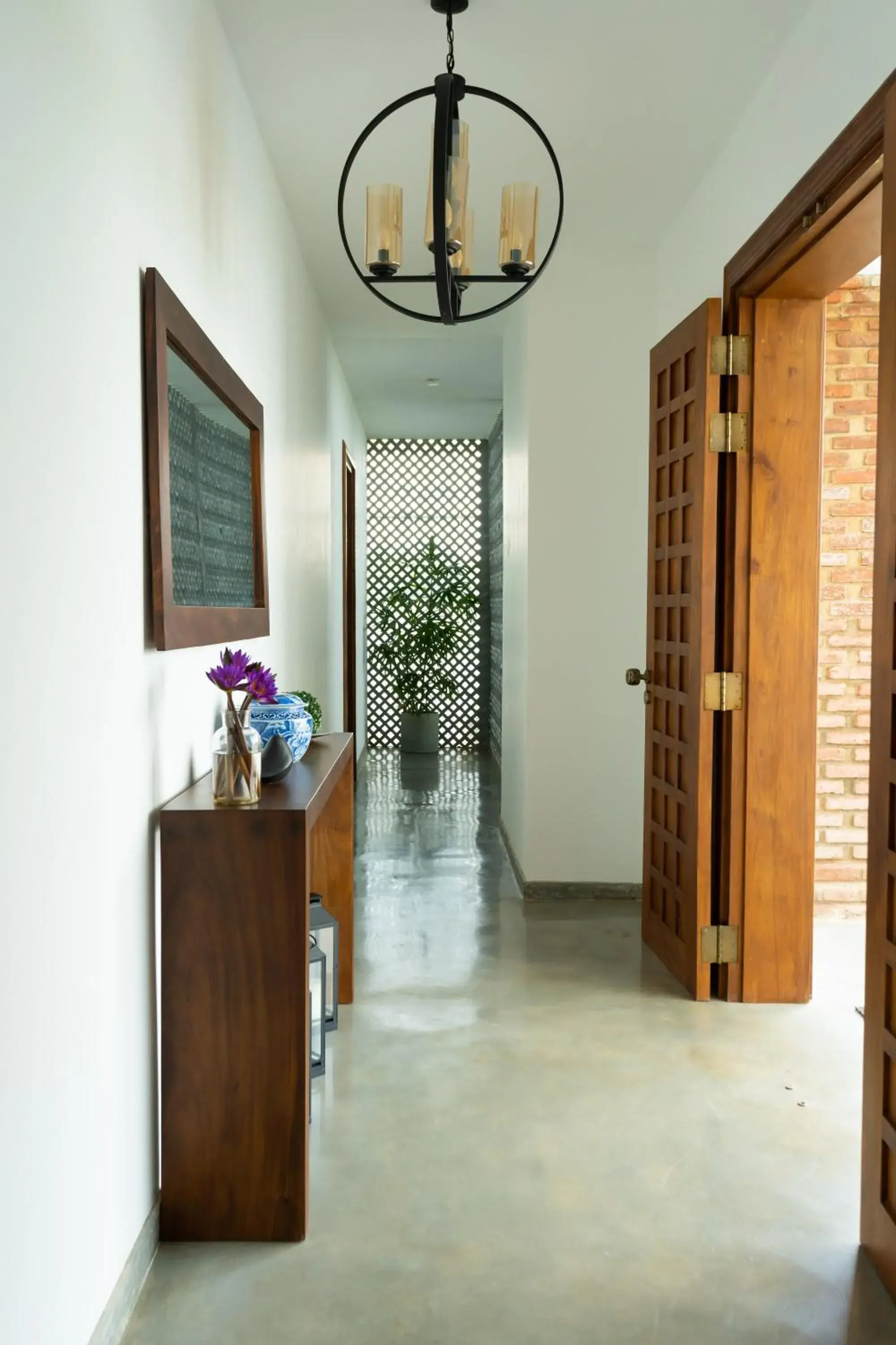 Property building in Céu Ceylon Property building in Céu Ceylon