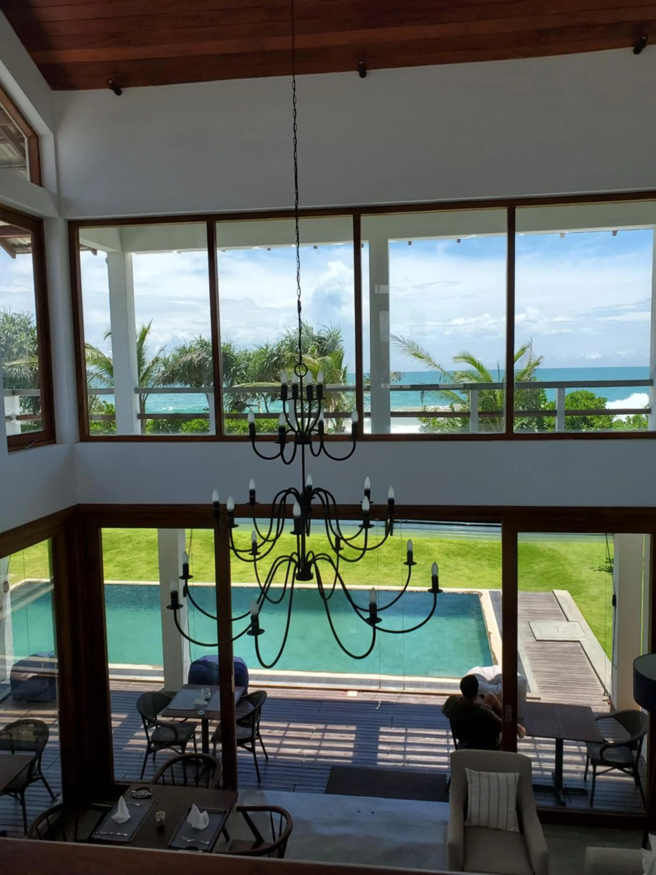 Pool view in Céu Ceylon