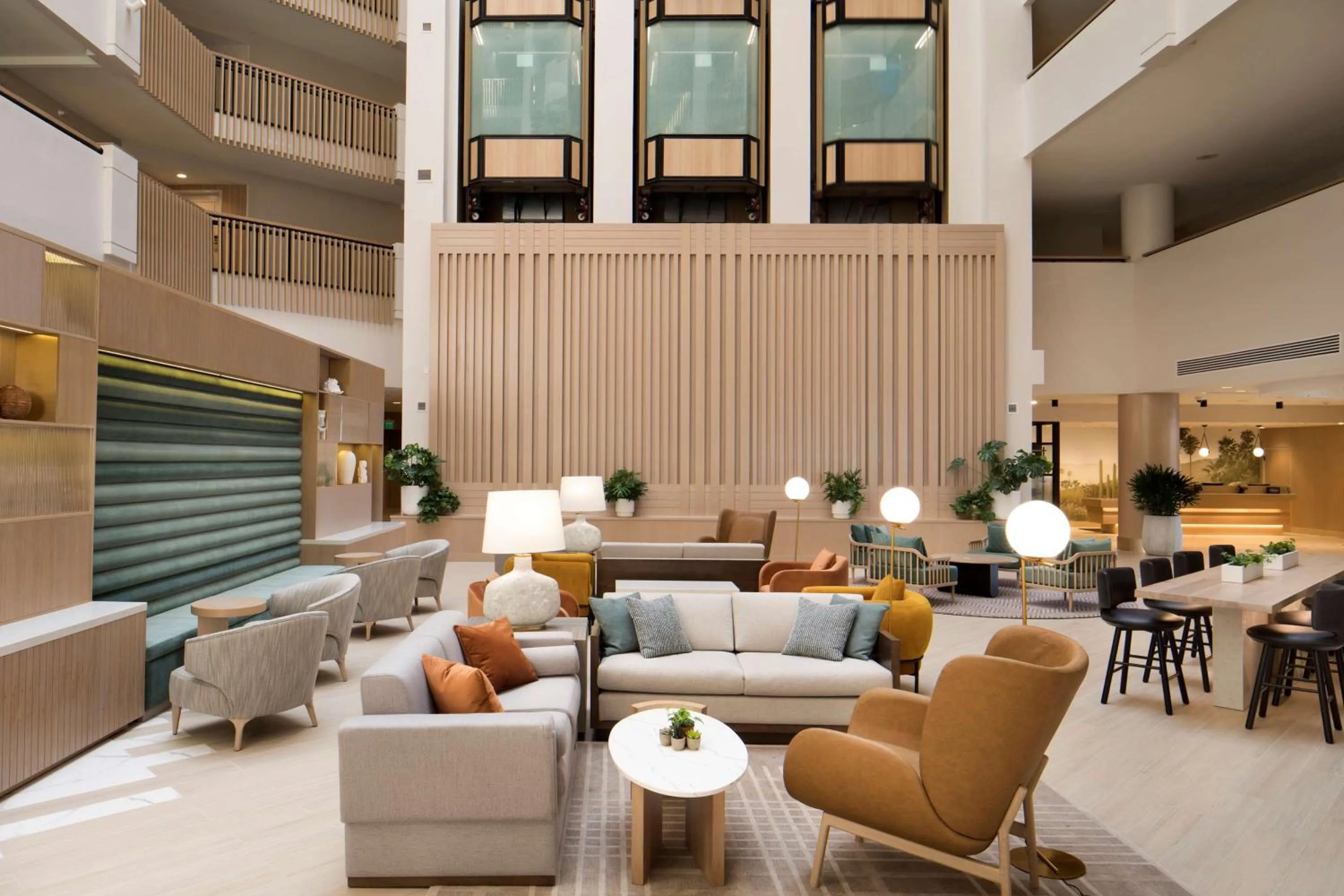 Lobby or reception in Hilton Santa Monica