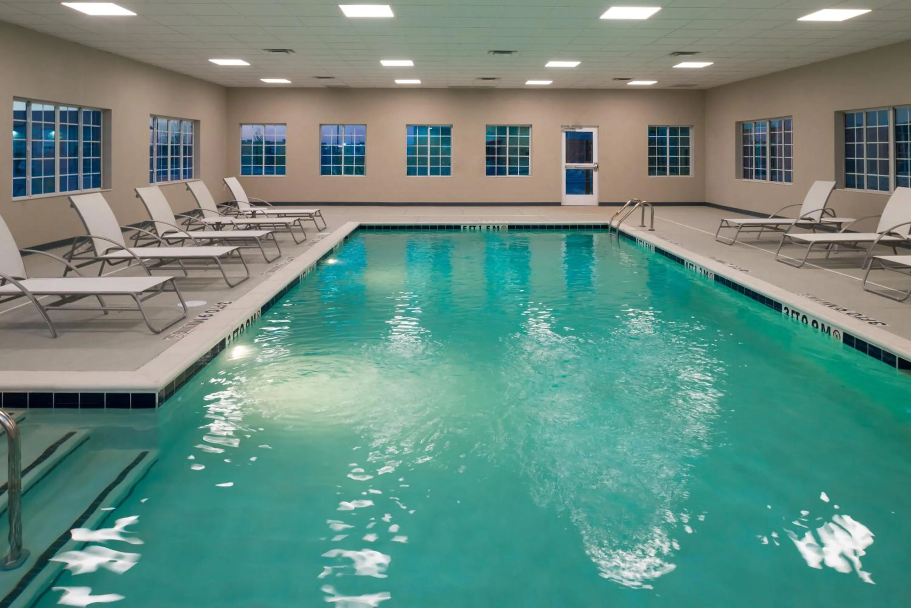 Swimming pool in Staybridge Suites - Pecos by IHG