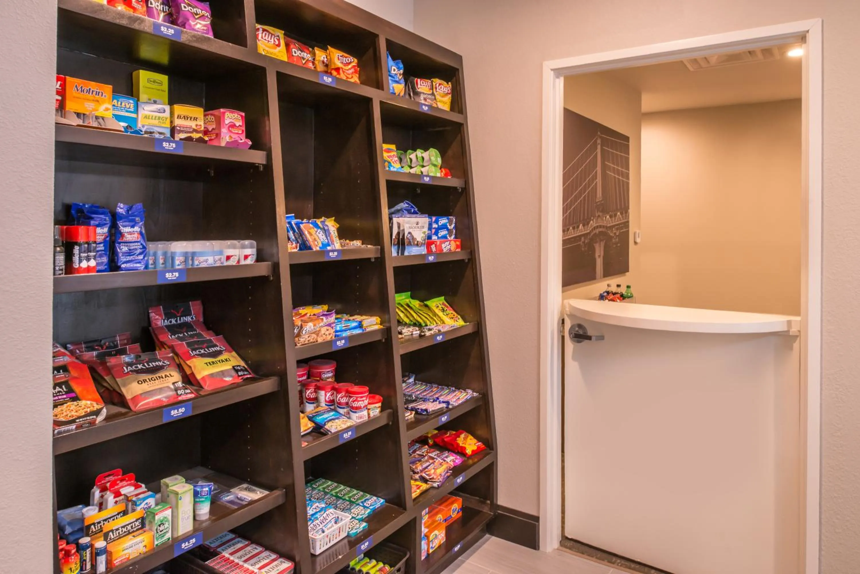 Lobby or reception in Staybridge Suites - Pecos by IHG