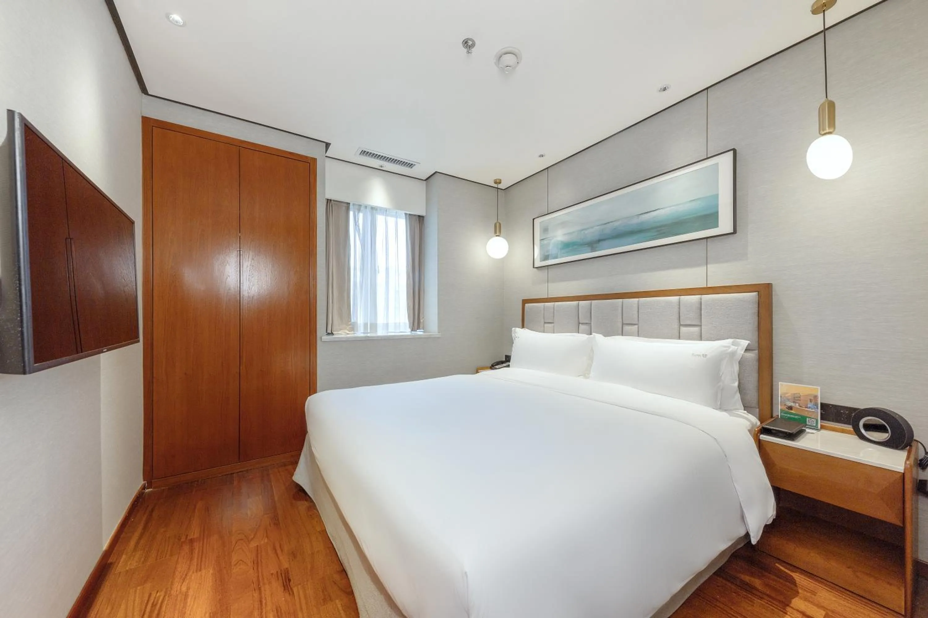 Bedroom, Bed in Holiday Inn Suites Xi'an High-Tech Zone by IHG