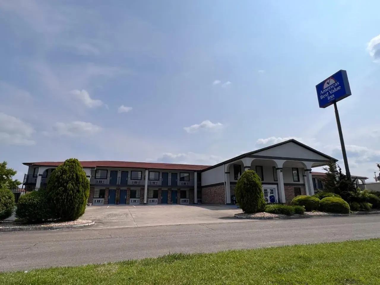 King Room - Non-Smoking in Americas Best Value Inn Blue Ridge King Room - Non-Smoking in Americas Best Value Inn Blue Ridge