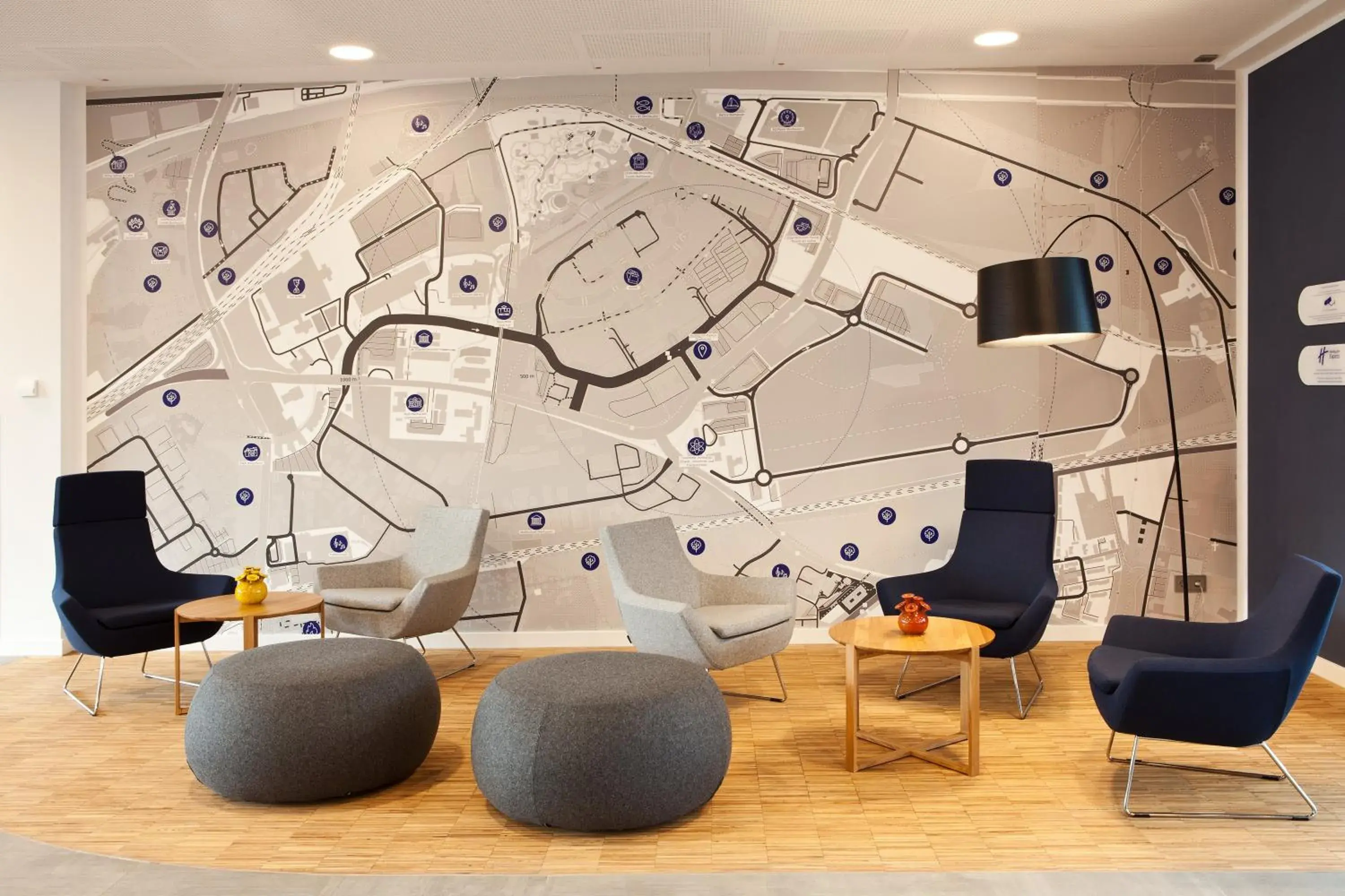 Property building in Holiday Inn Express Oberhausen by IHG Property building in Holiday Inn Express Oberhausen by IHG