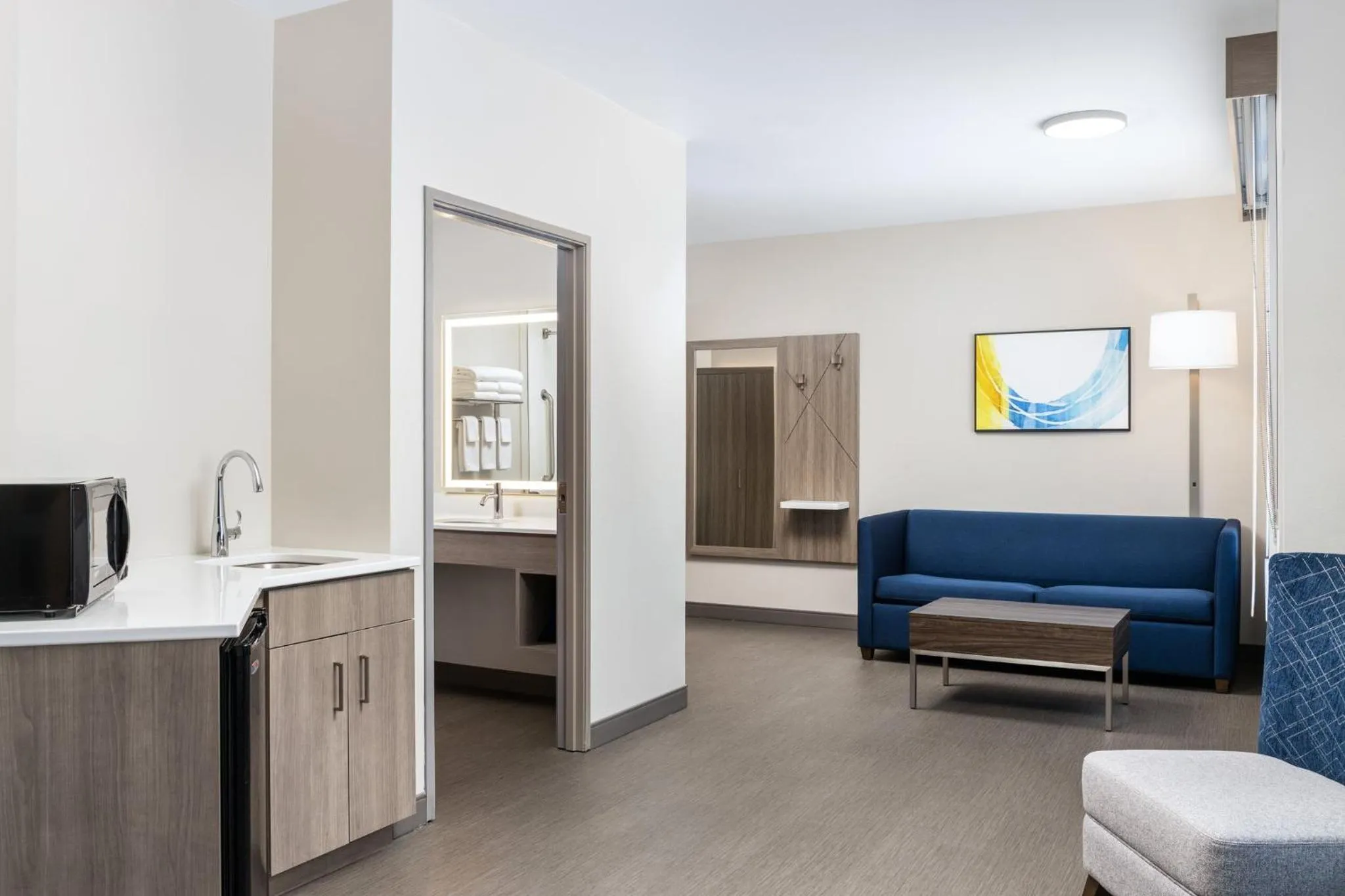 Photo of the whole room in Holiday Inn Express Hotel & Suites North Sequim by IHG