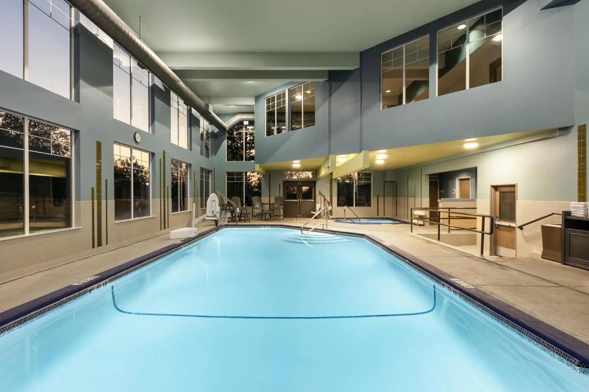 Swimming pool in Holiday Inn Express Hotel & Suites North Sequim by IHG Swimming pool in Holiday Inn Express Hotel & Suites North Sequim by IHG