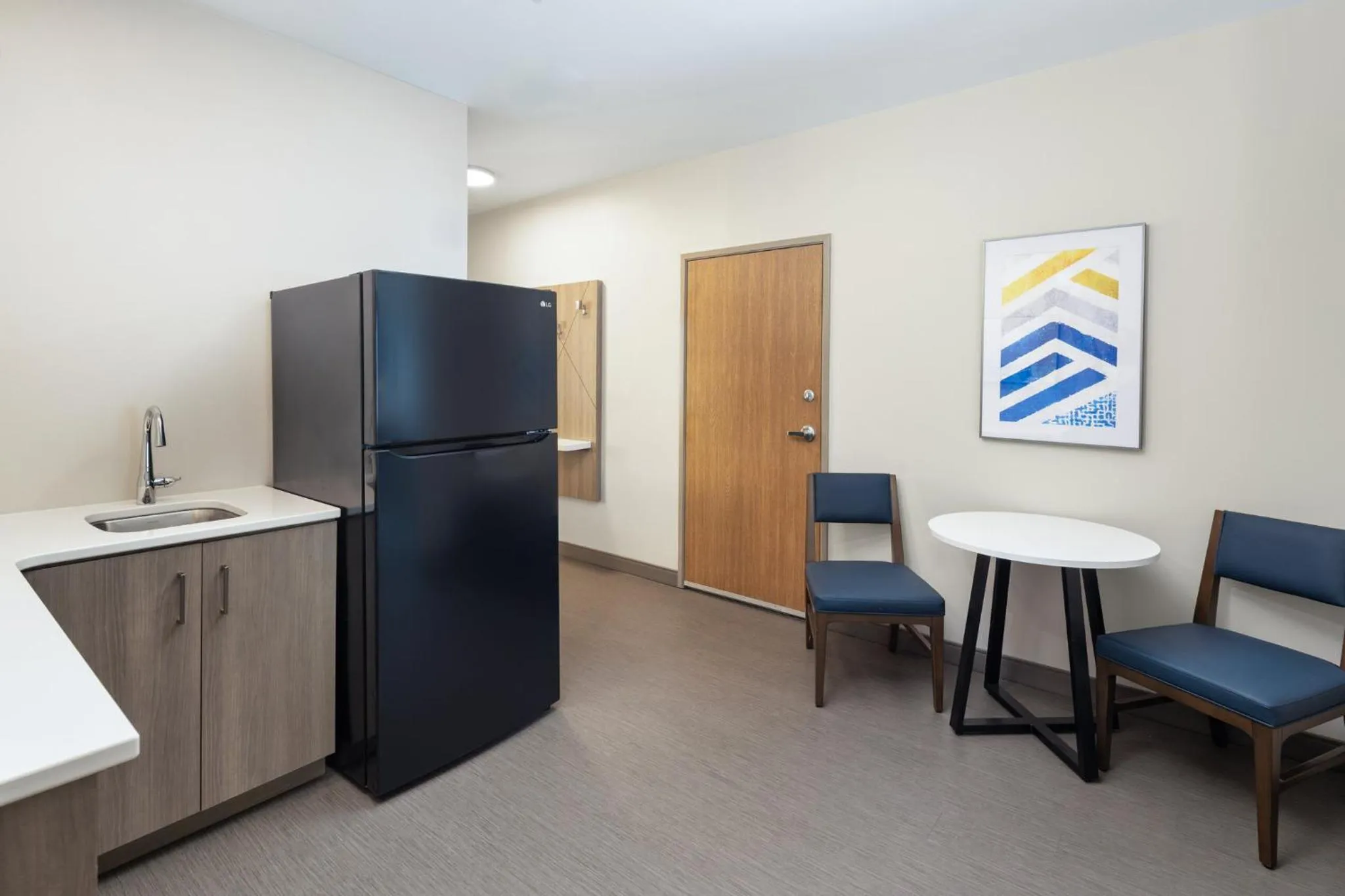 Photo of the whole room in Holiday Inn Express Hotel & Suites North Sequim by IHG