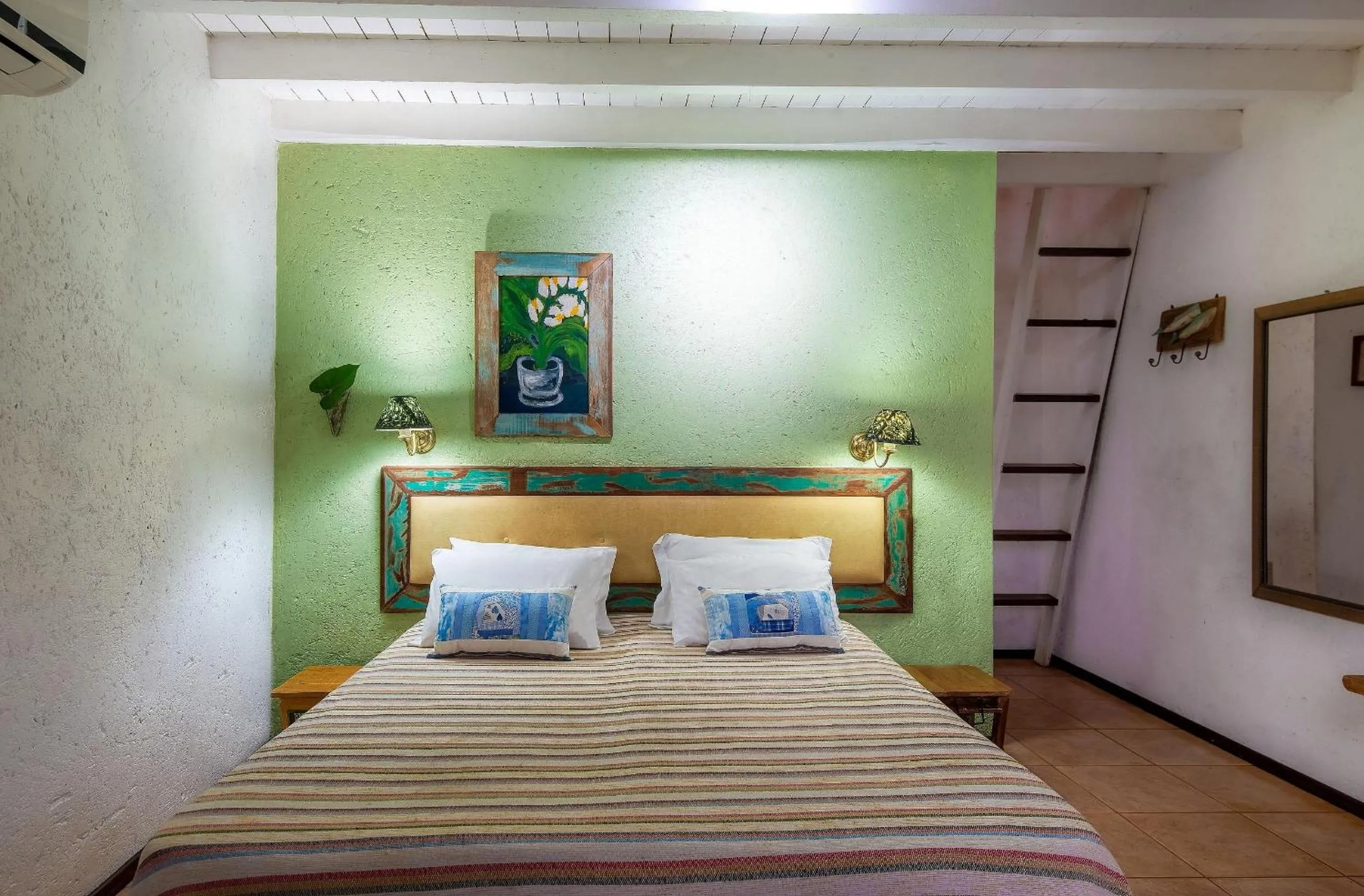 Suite with Garden View in Pousada Casa do Ceo
