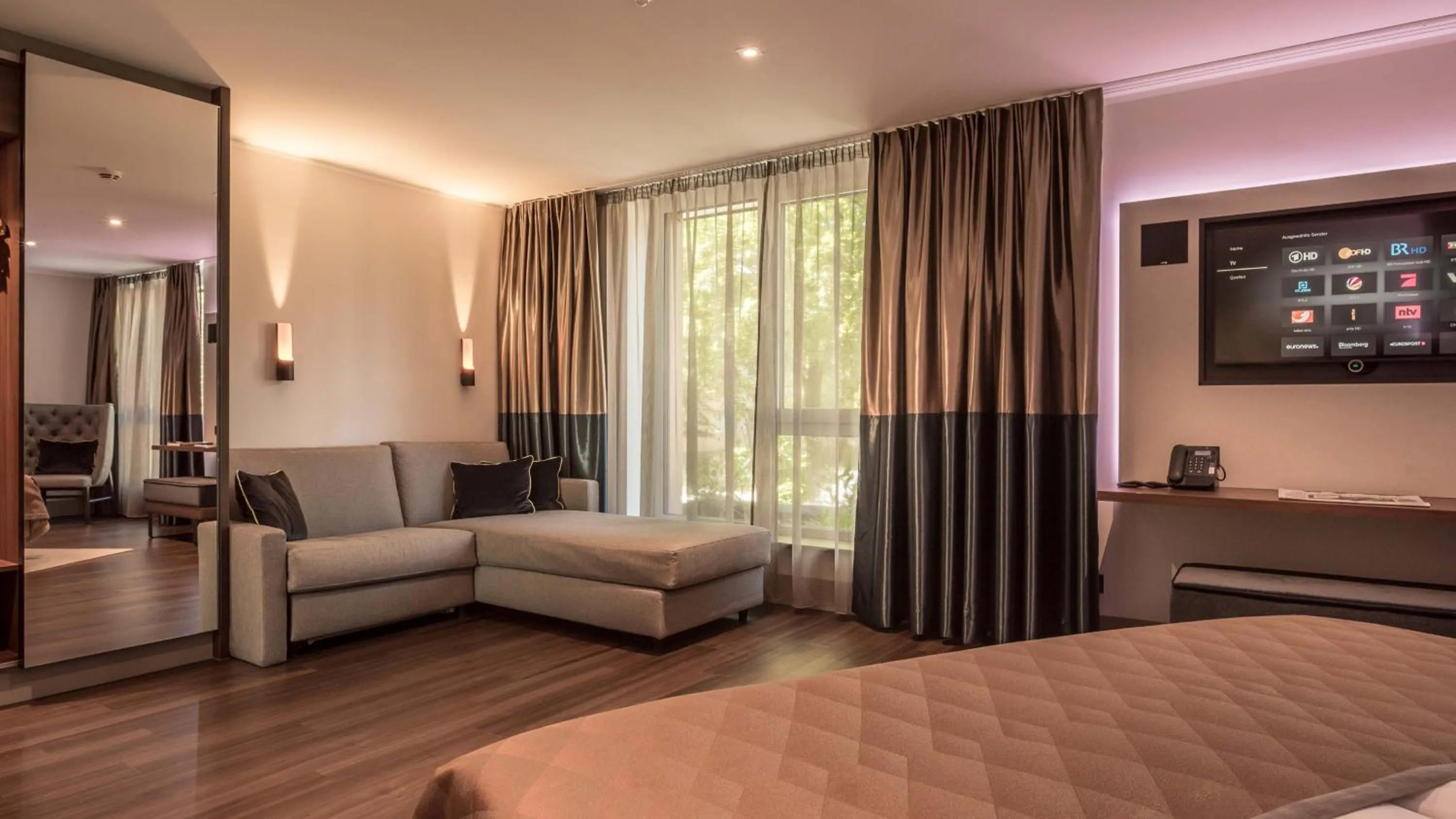 Bed in Innspire Hotel