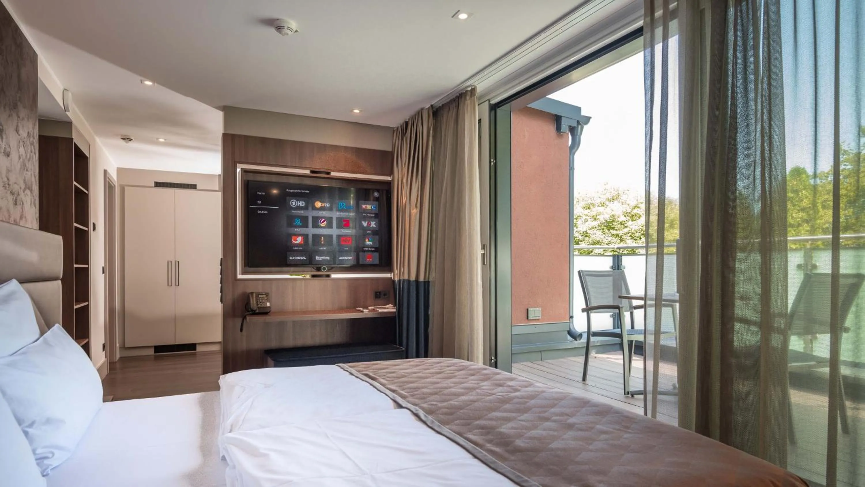 Bed in Innspire Hotel