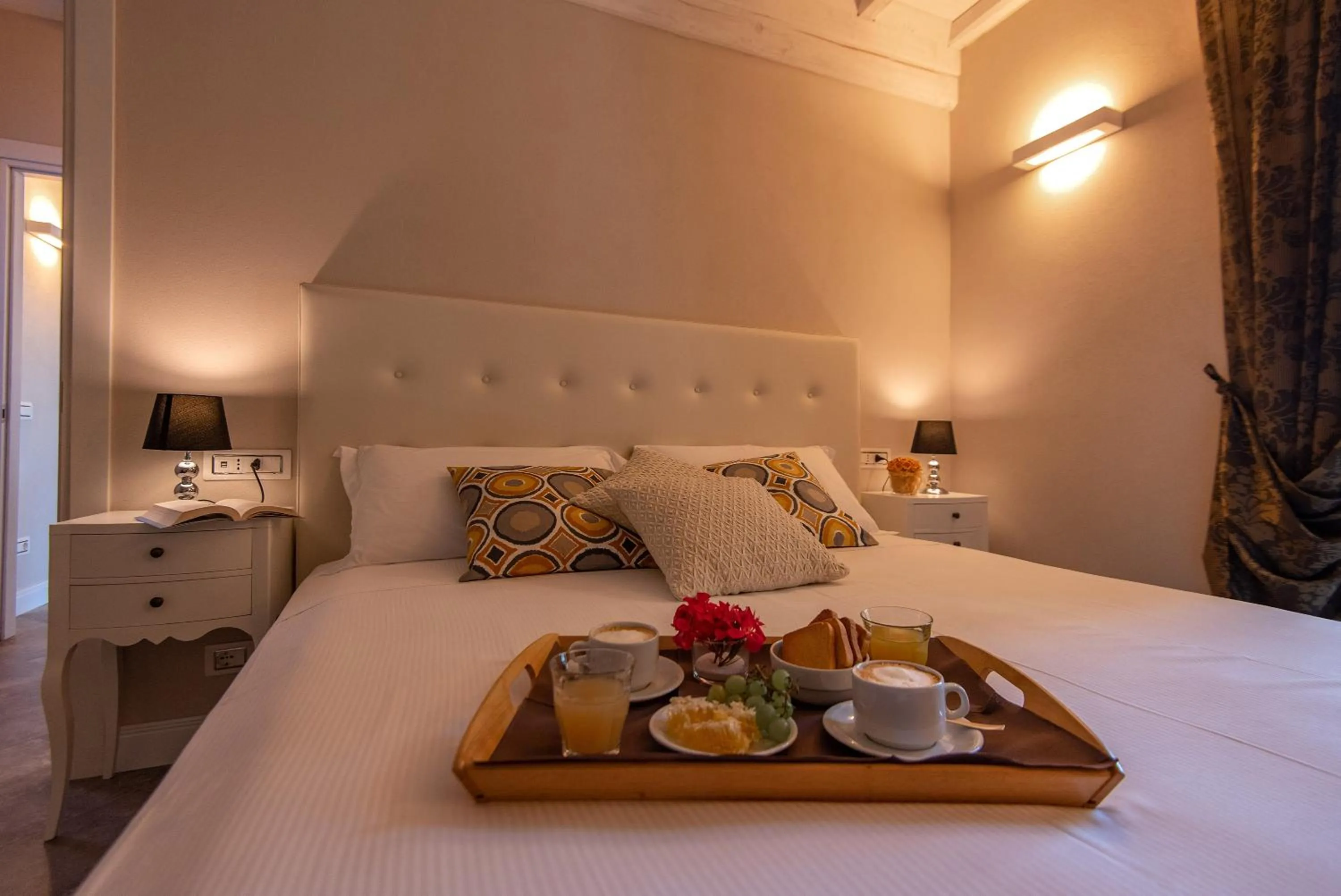 Bedroom, Bed in Borgo di Villa Cellaia Resort & SPA