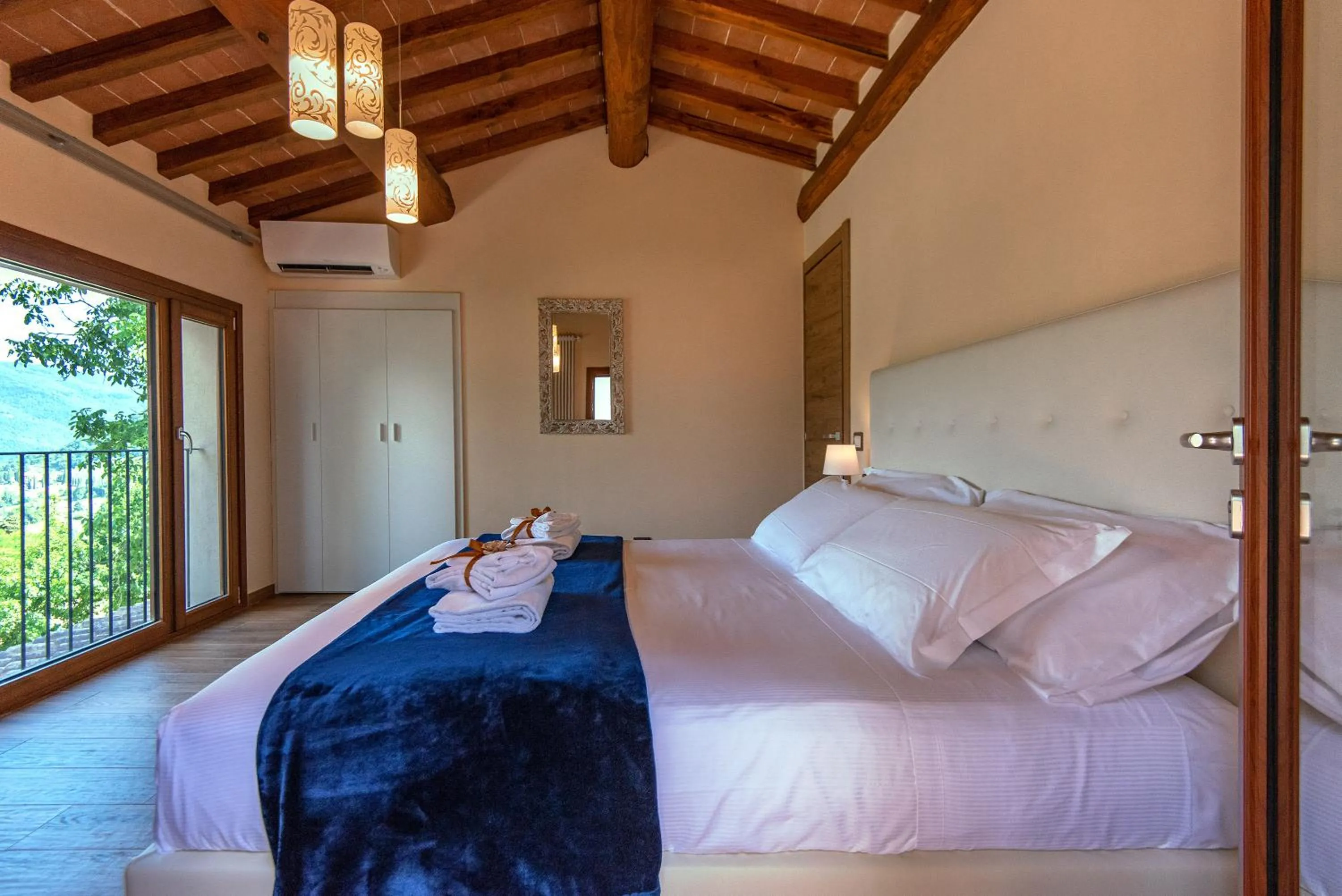 Bedroom, Bed in Borgo di Villa Cellaia Resort & SPA