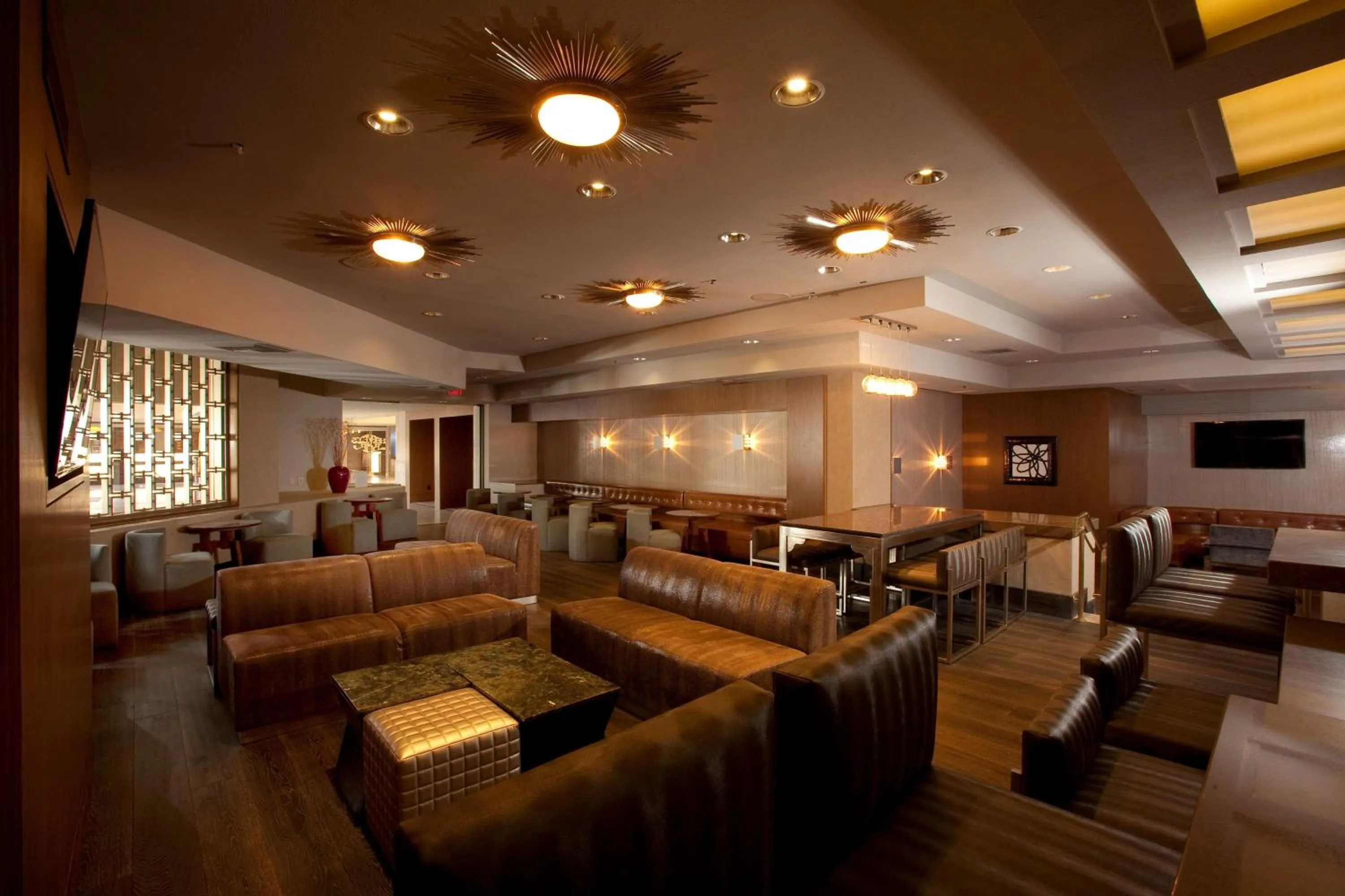 Restaurant/places to eat in Hilton Palm Springs