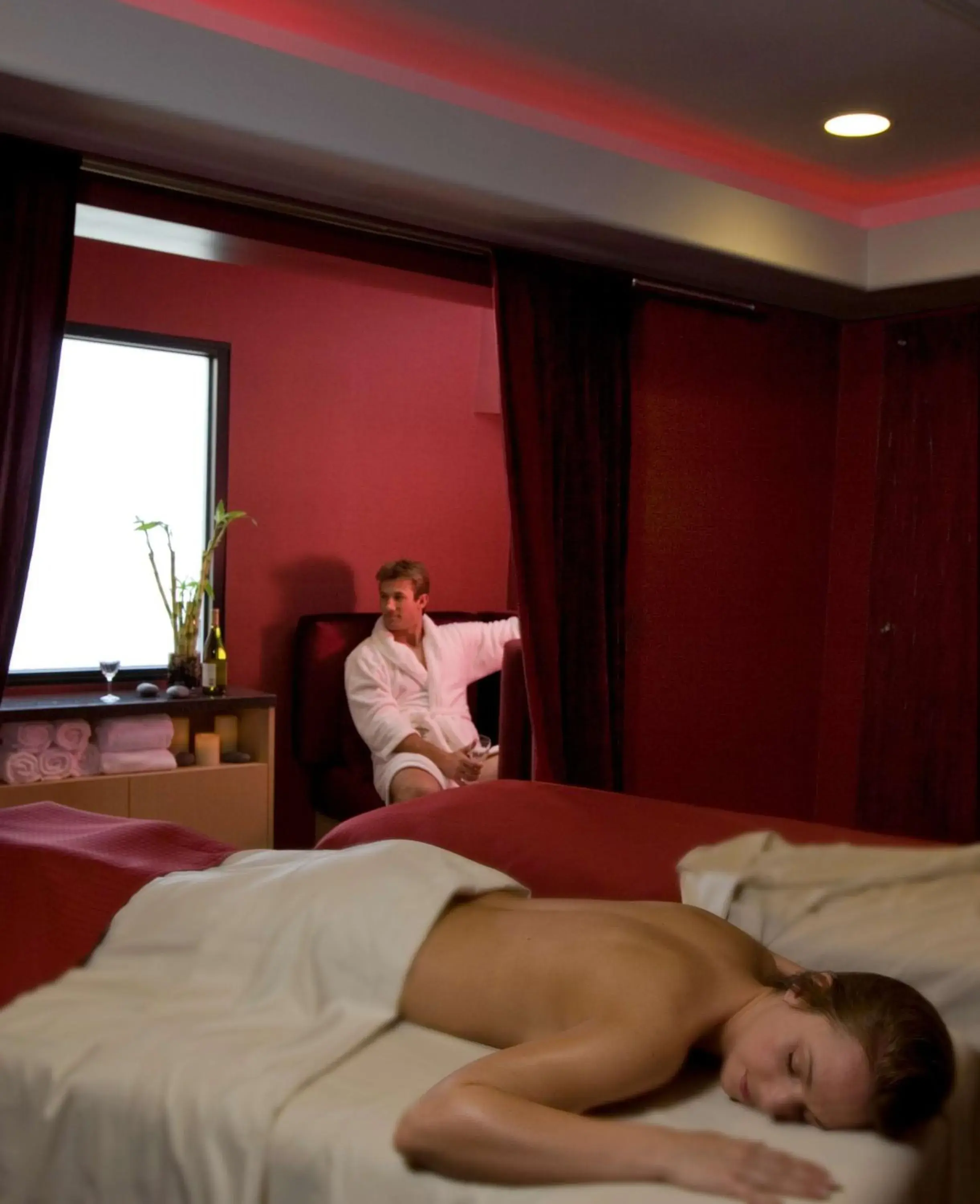 Spa and wellness centre/facilities, Bed in Hilton Palm Springs Spa and wellness centre/facilities, Bed in Hilton Palm Springs