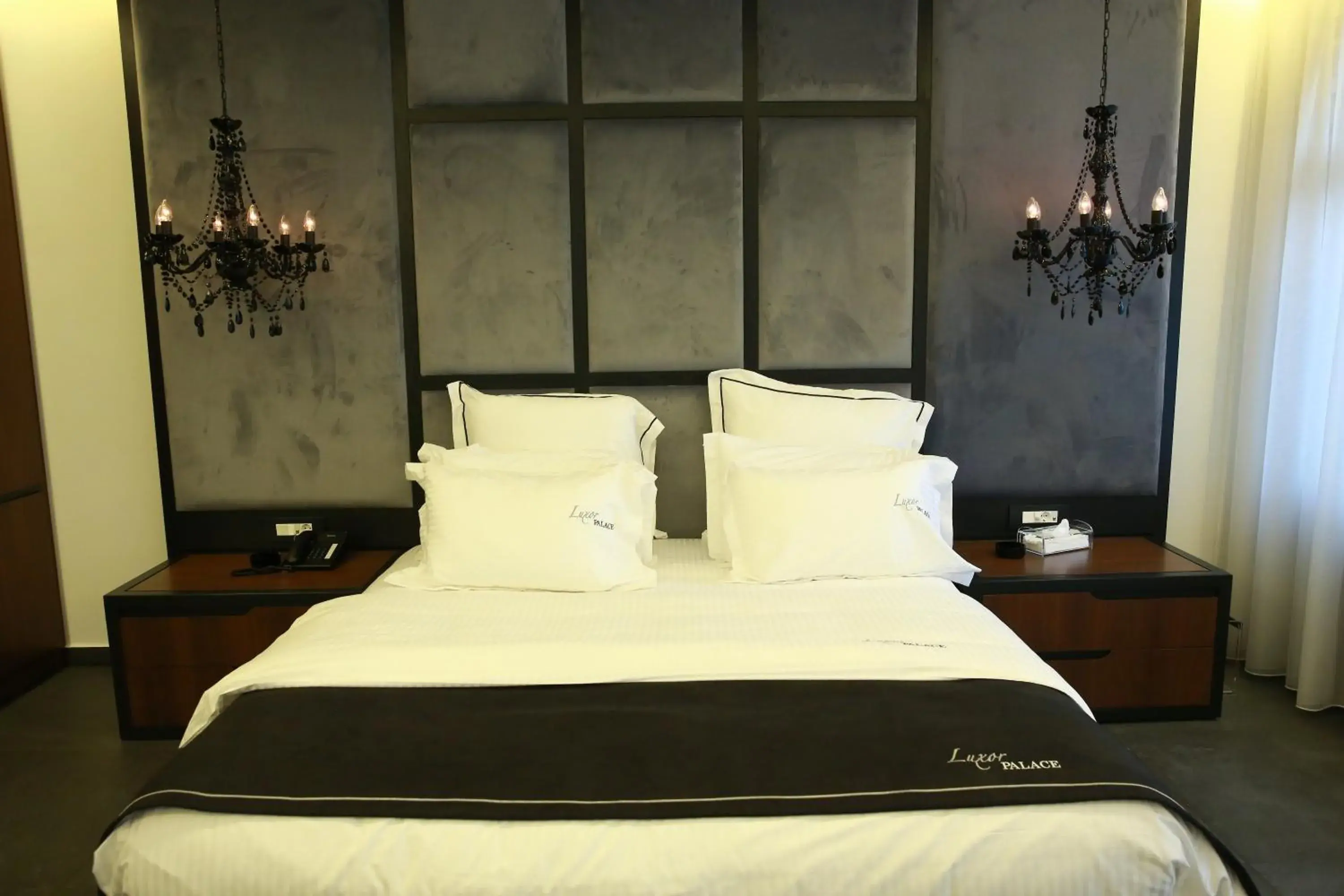 Presidential Suite - single occupancy in Luxor Hotel Presidential Suite - single occupancy in Luxor Hotel