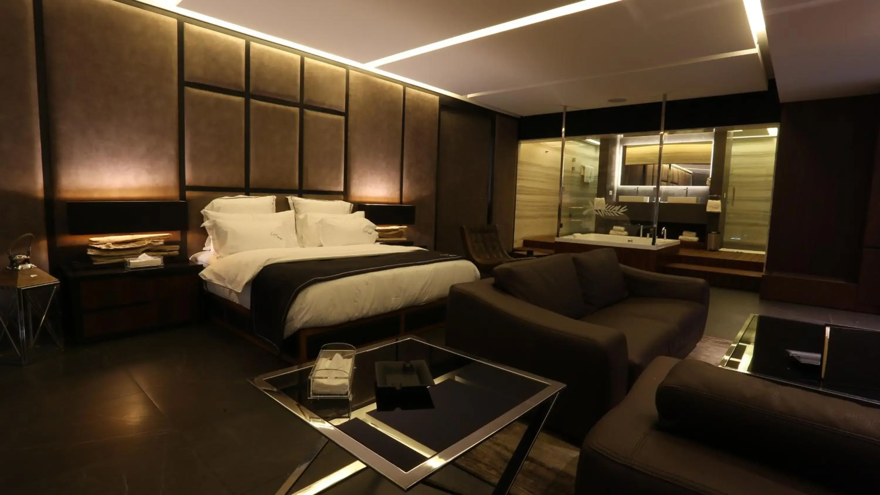 Exclusive Suite - single occupancy in Luxor Hotel Exclusive Suite - single occupancy in Luxor Hotel