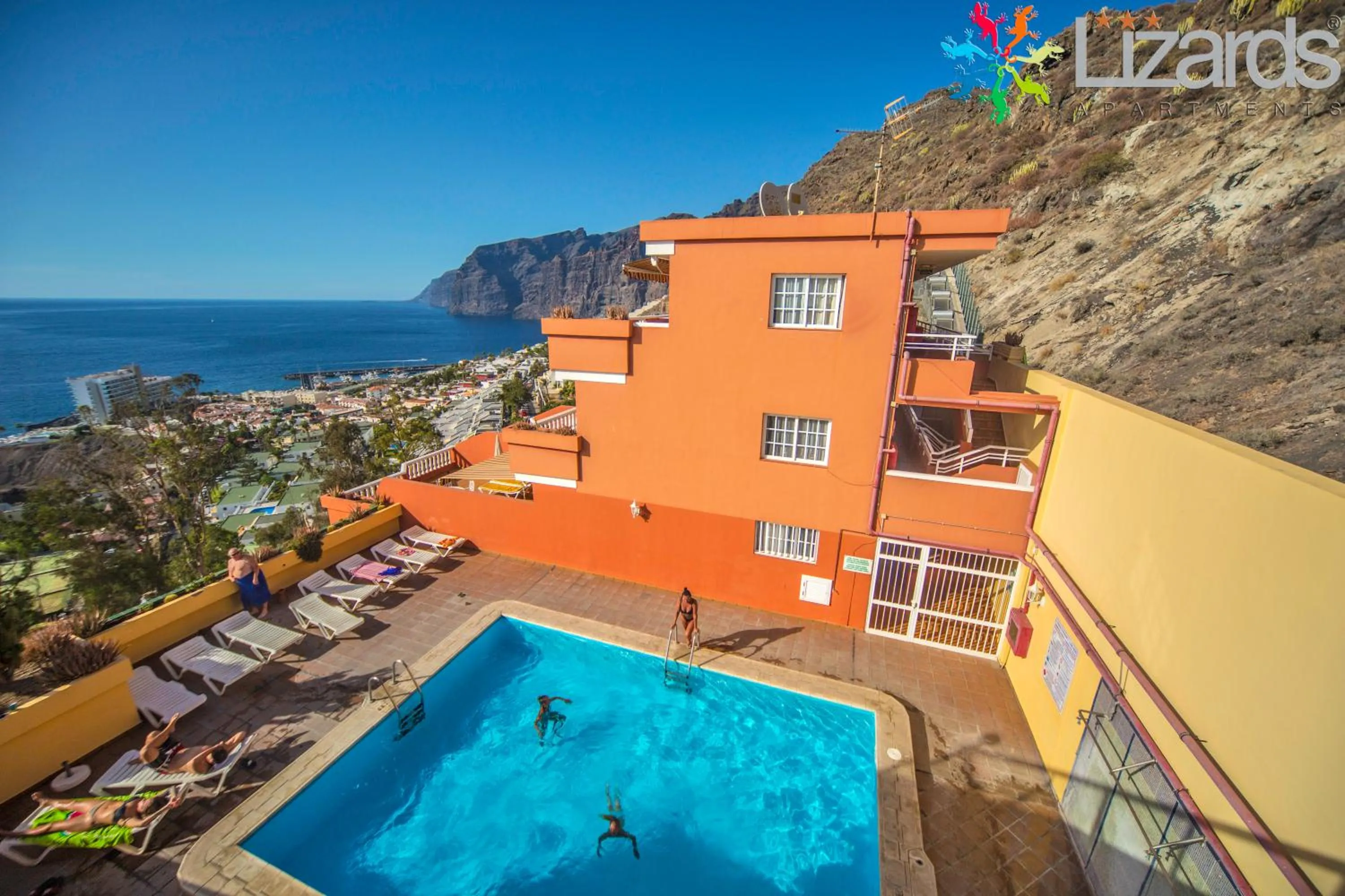Balcony/Terrace in 7Lizards - Ocean View Apartments