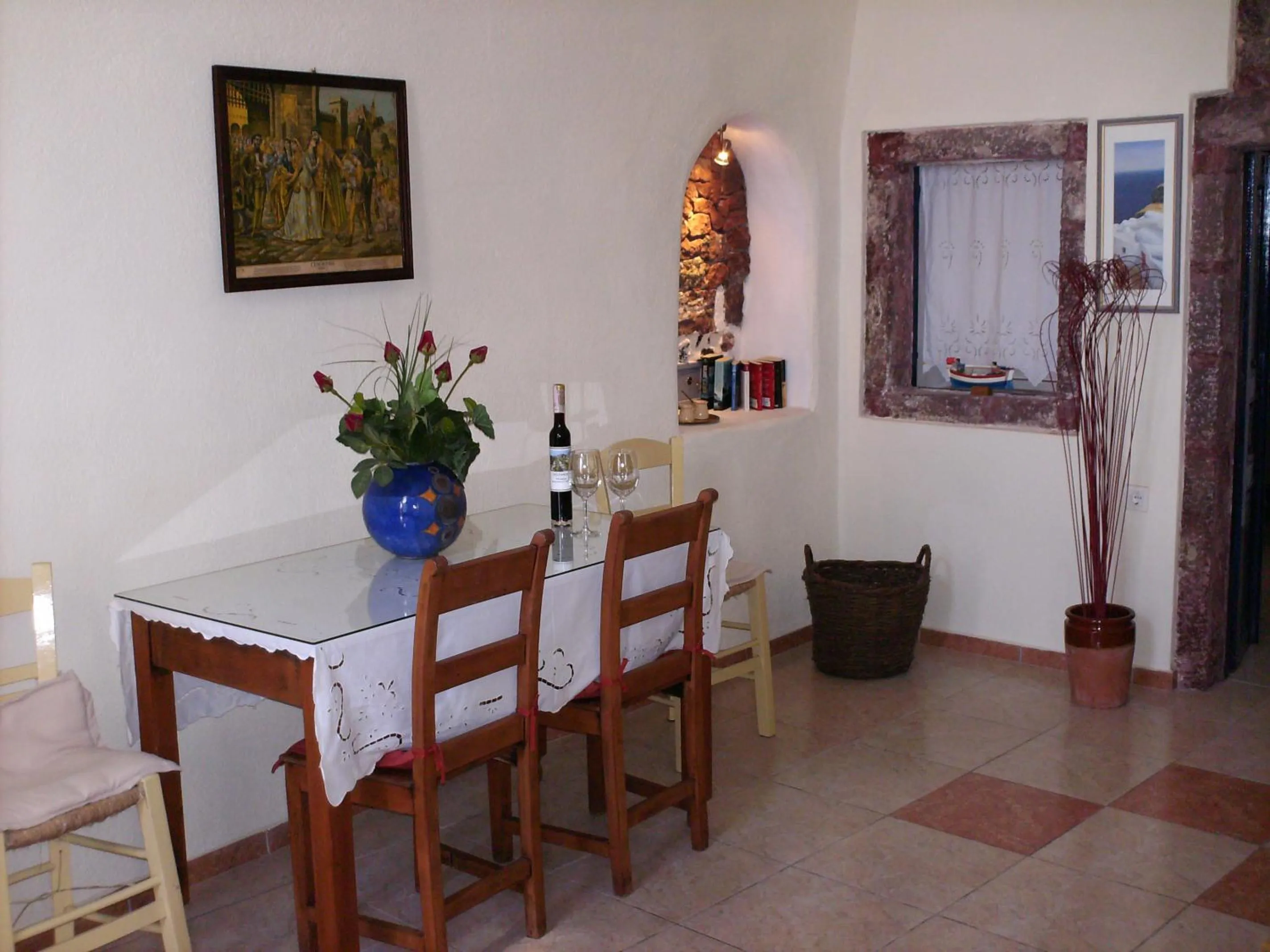 Dining area in Fotinos Houses