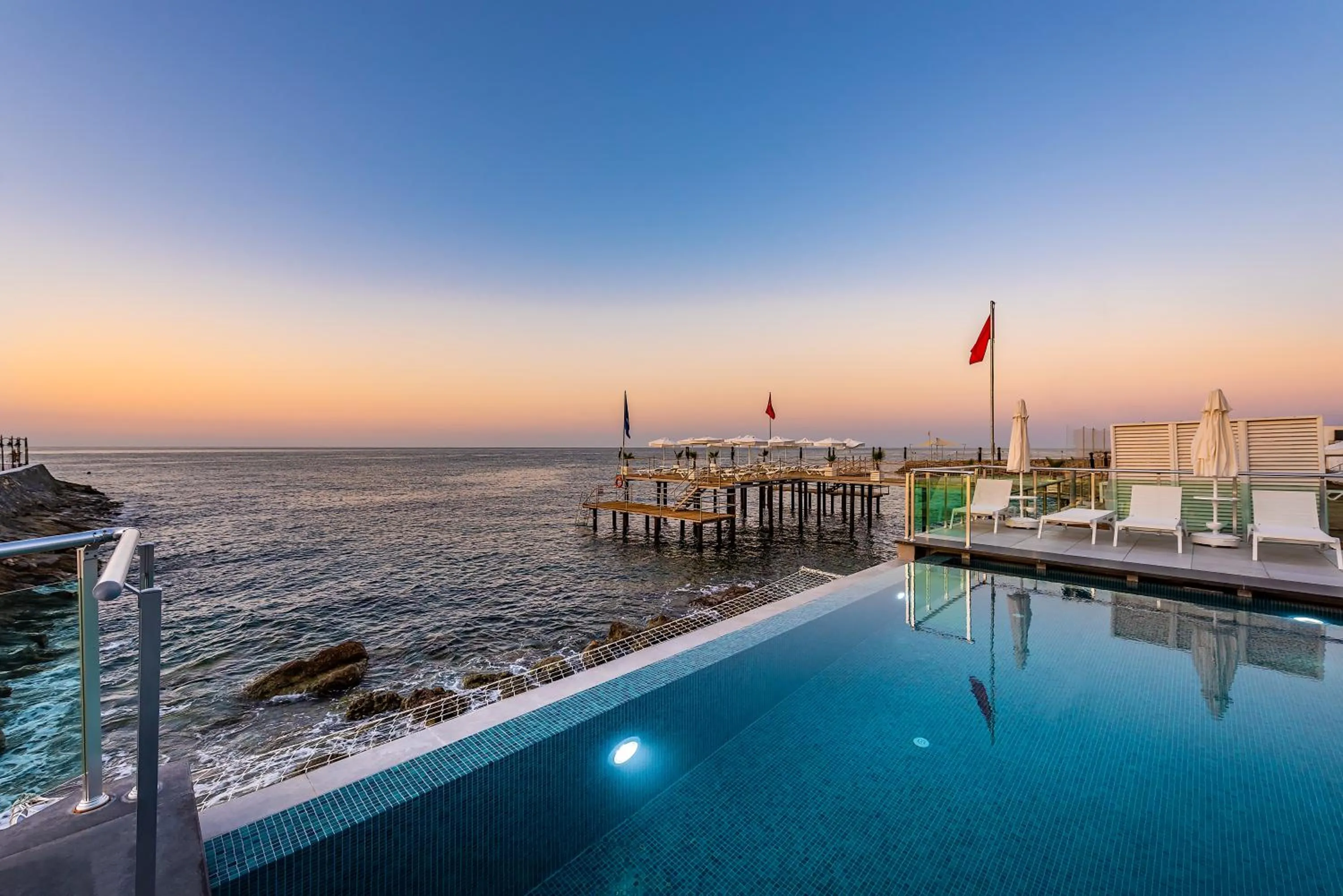 Swimming pool in White City Resort Hotel - Ultra All Inclusive