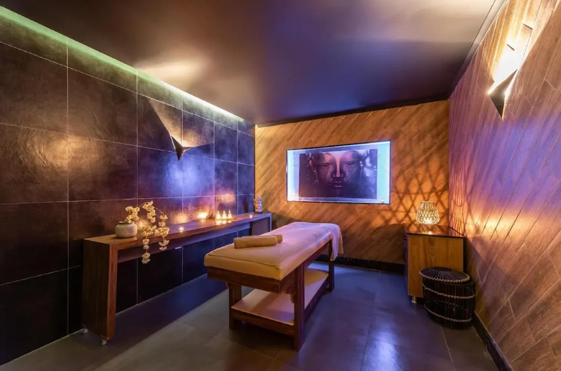 Massage in White City Resort Hotel - Ultra All Inclusive