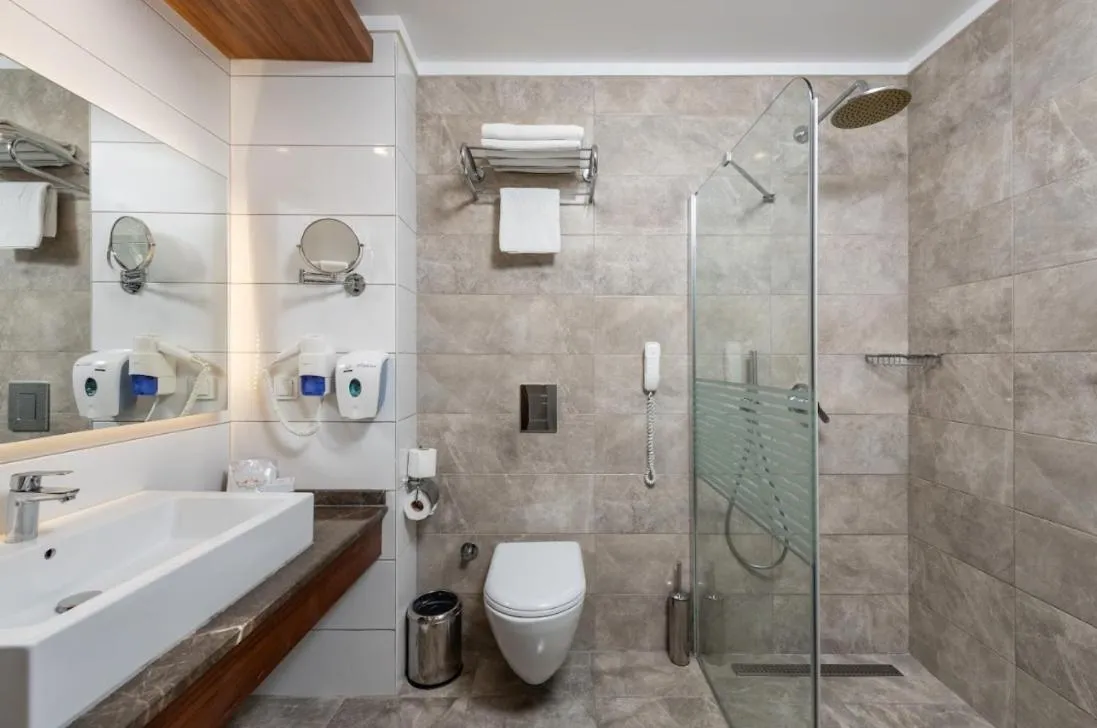 Shower in White City Resort Hotel - Ultra All Inclusive