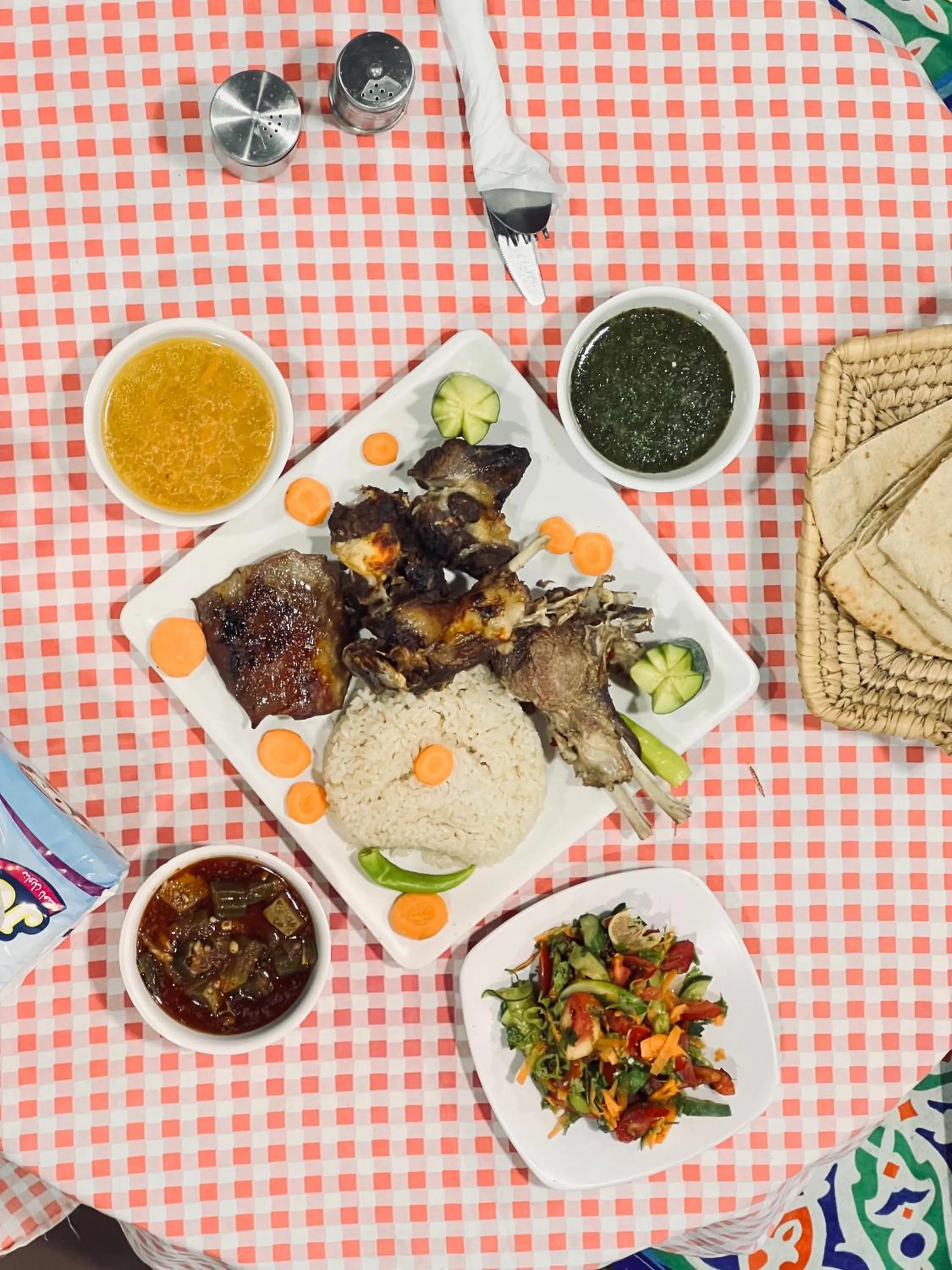 Dining area in Zad El Mosafer Guest House