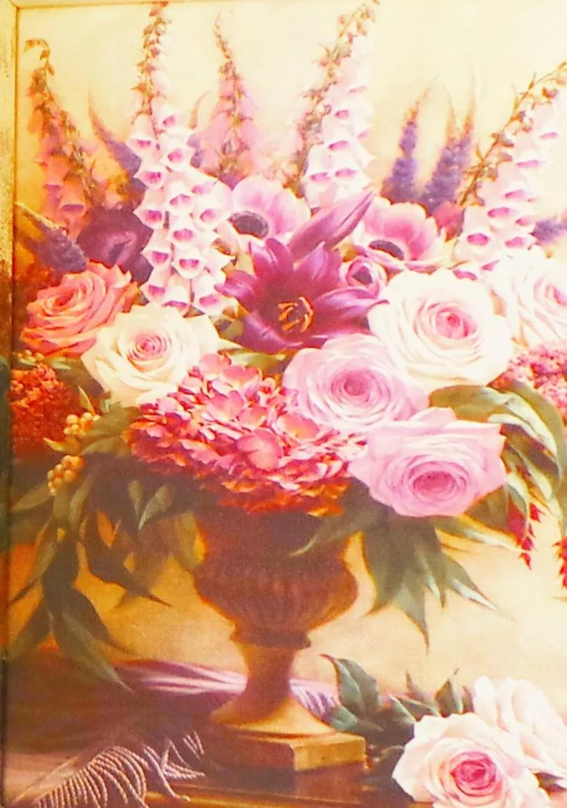 Decorative detail in Fiore Hill Sea View Studios