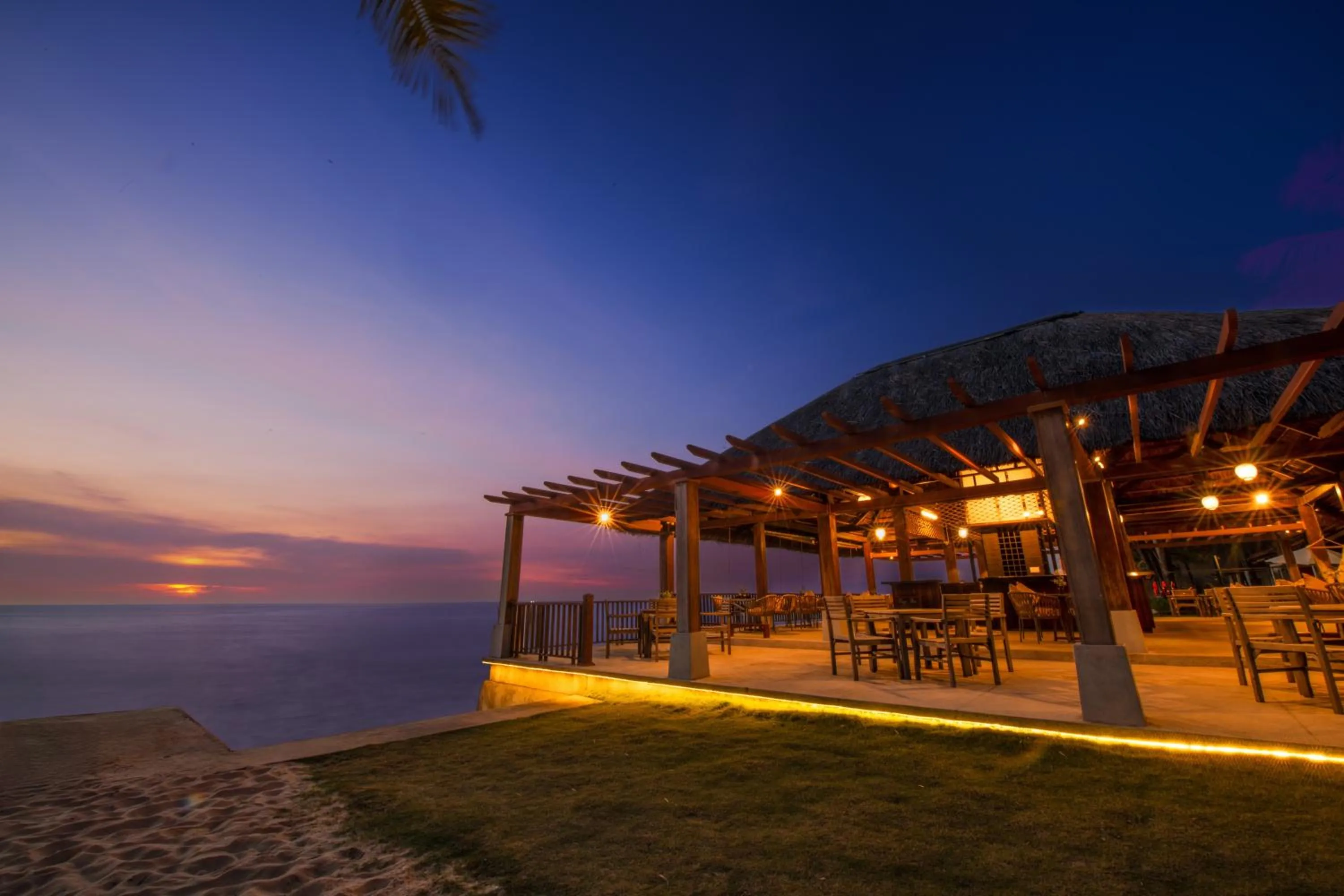 Famiana Resort & Spa - Breakfast is served as Brunch 6AM30 to 1PM