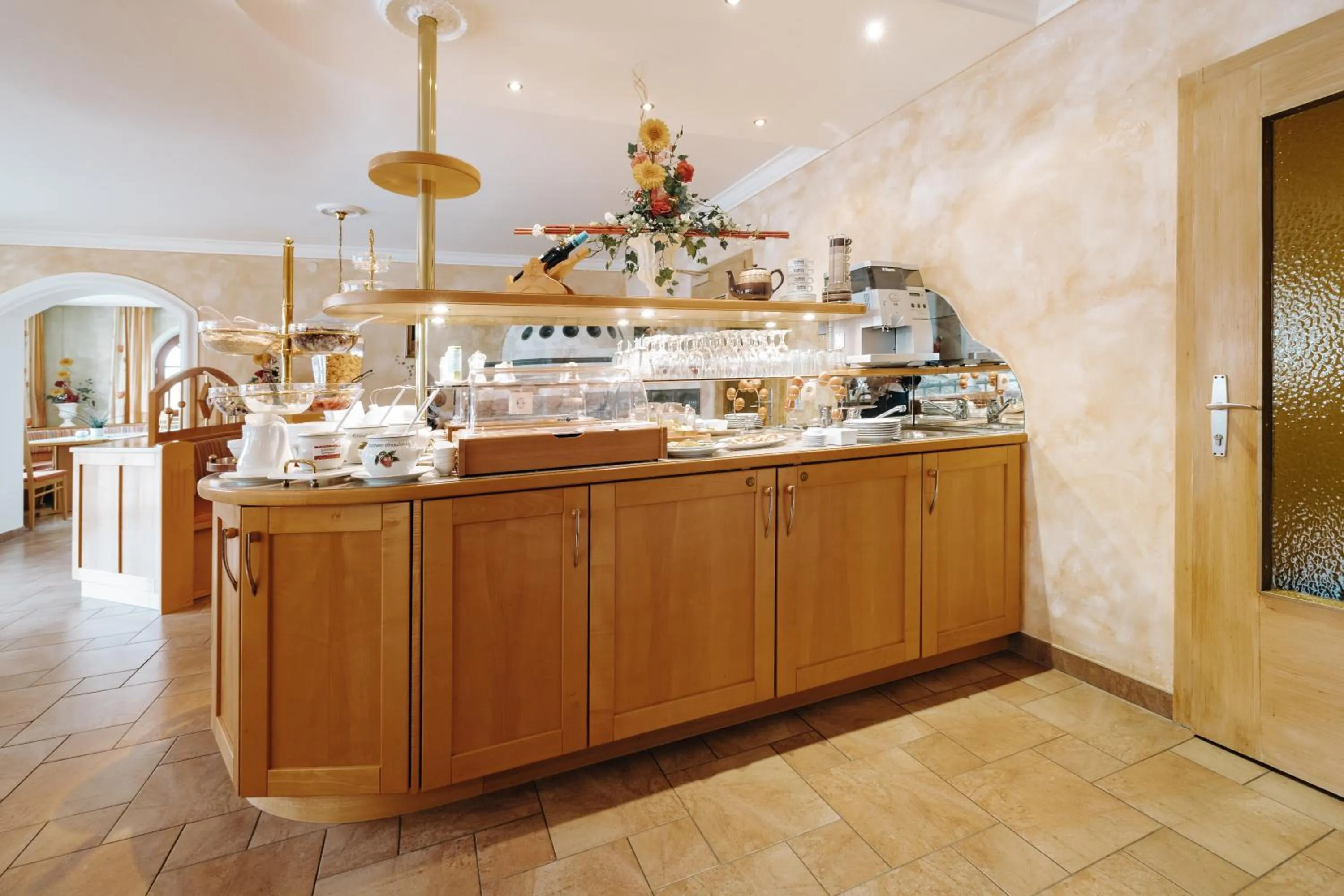 Breakfast in Hotel Garni Tannenhof