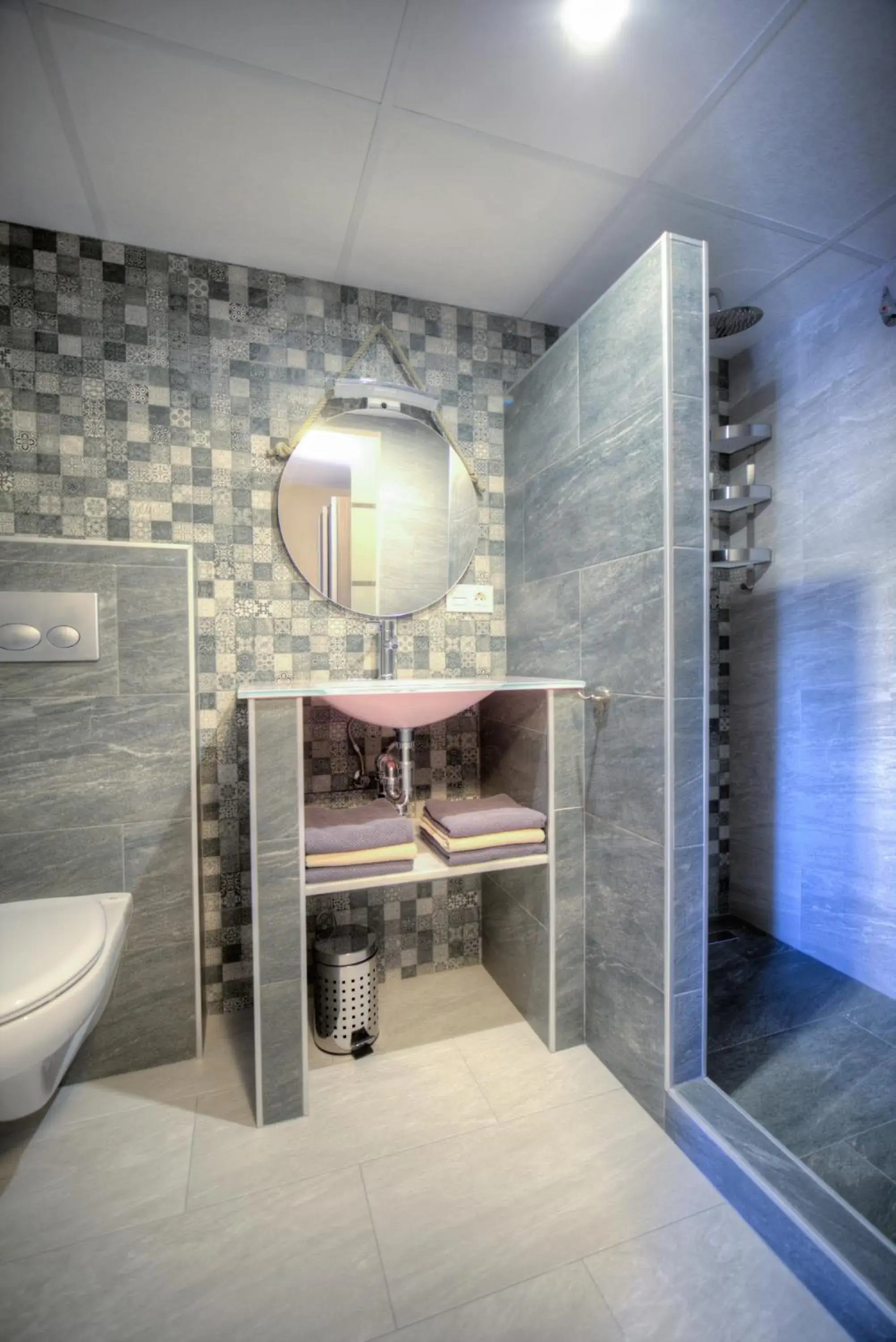 Double Room with Private Bathroom in Casa Almendros Double Room with Private Bathroom in Casa Almendros