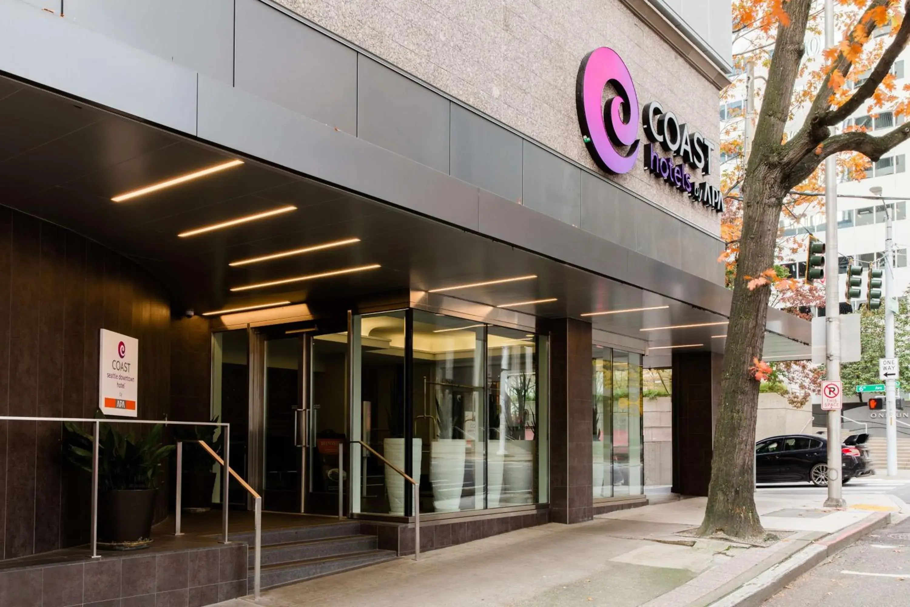 Property building in Coast Seattle Downtown Hotel by APA Property building in Coast Seattle Downtown Hotel by APA