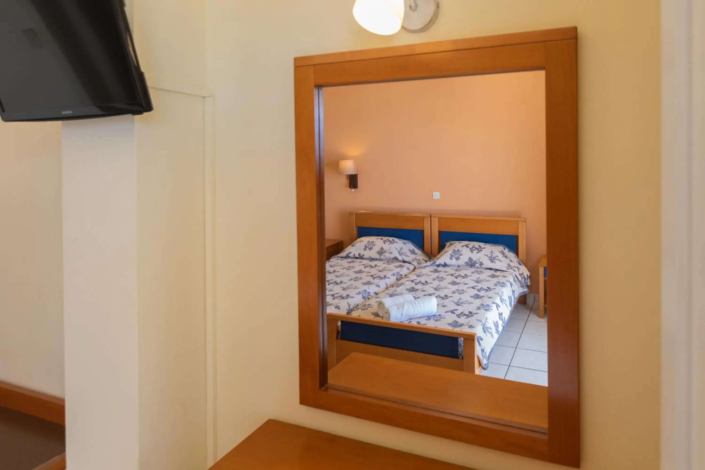 One-Bedroom Apartment (2 Adults + 2 Children) in Garbis Villas & Apartments One-Bedroom Apartment (2 Adults + 2 Children) in Garbis Villas & Apartments