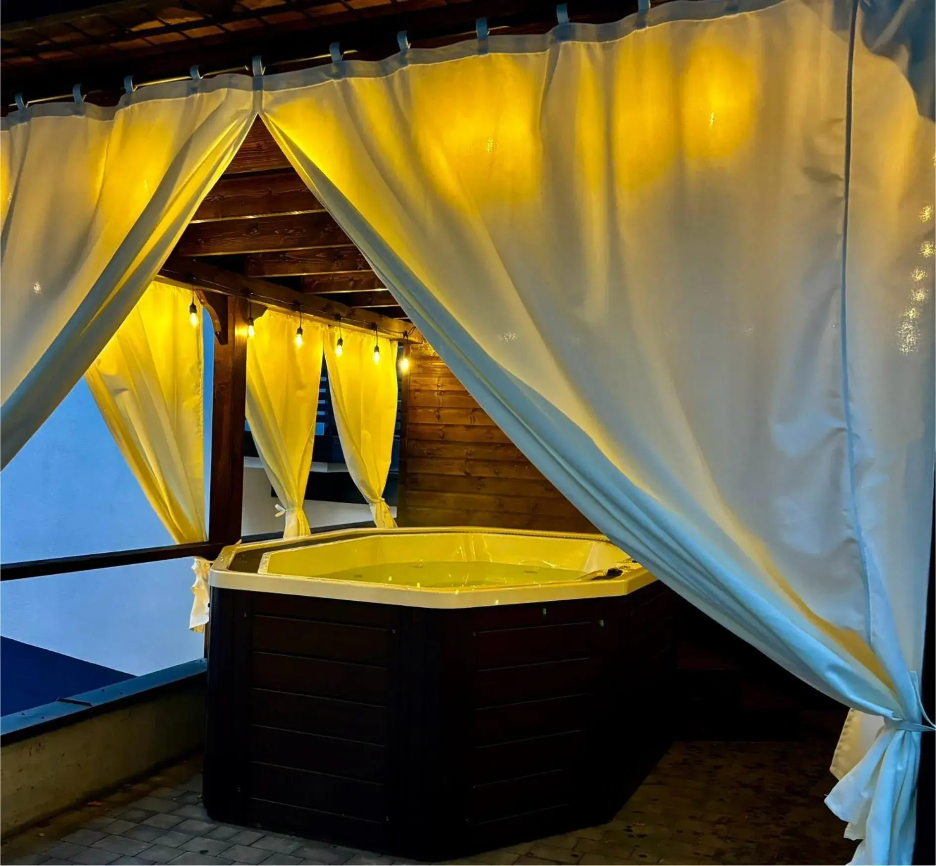 Deluxe Double or Twin Room in Willa Pieńkowskich Deluxe Double or Twin Room in Willa Pieńkowskich