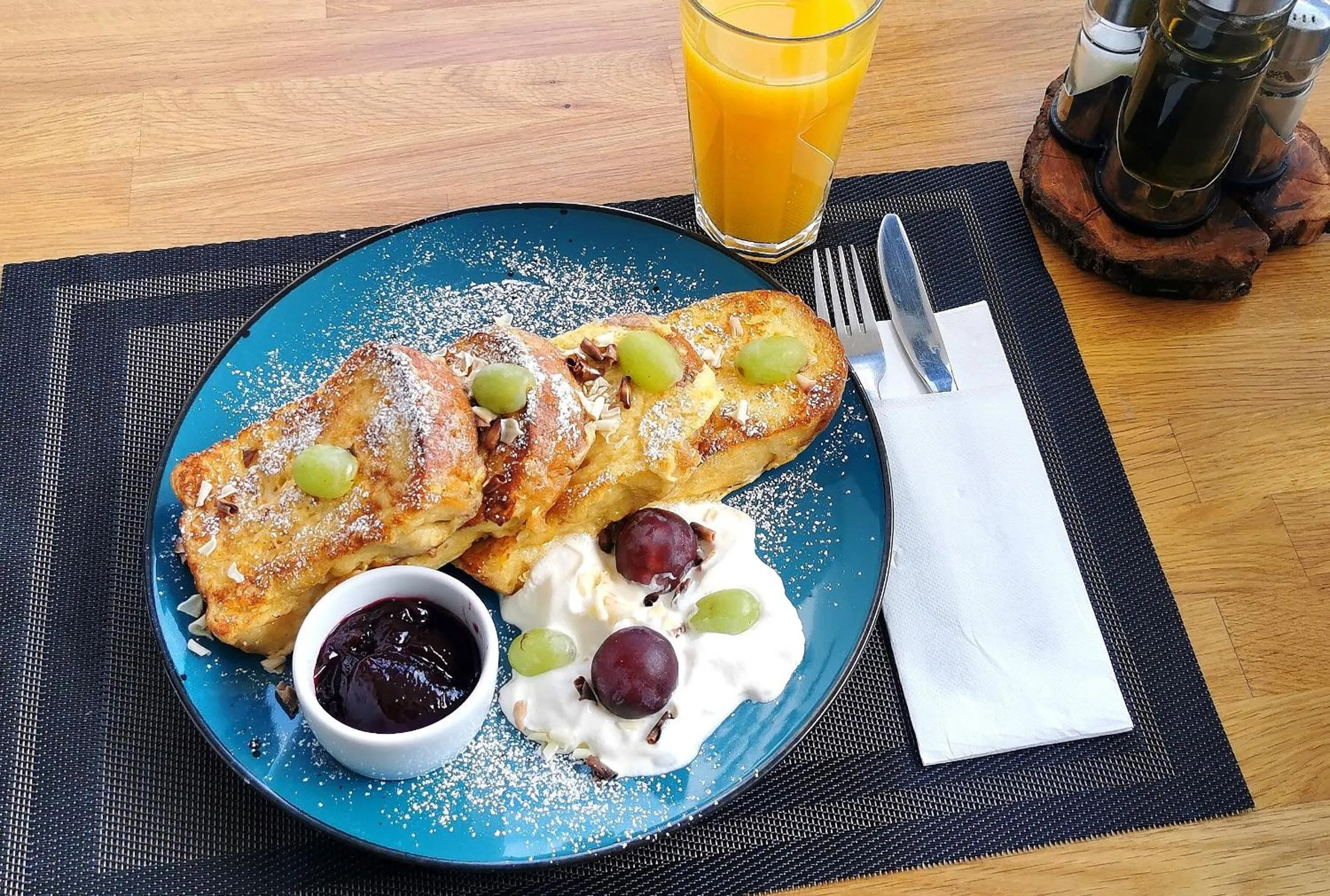 Breakfast in Willa Pieńkowskich