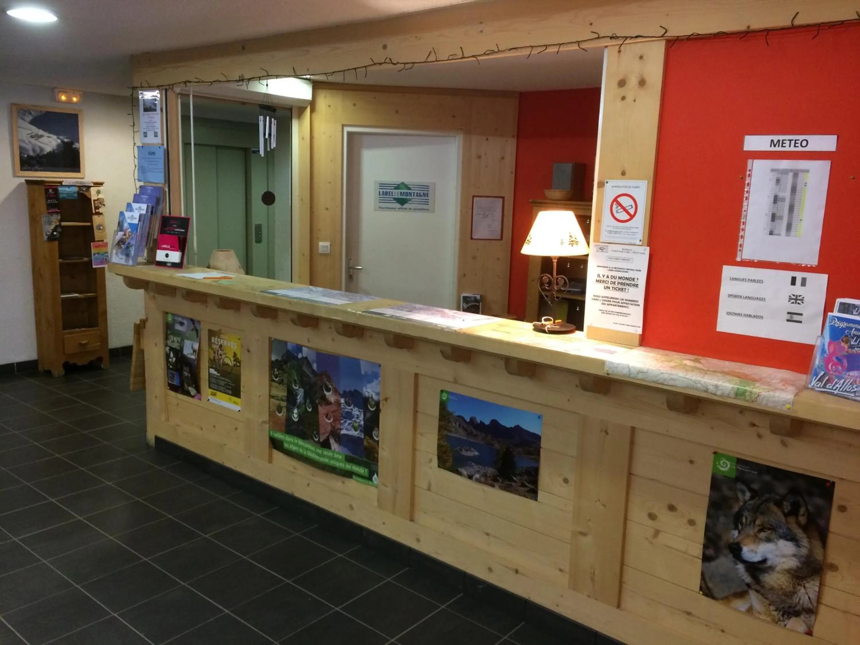 Lobby or reception in Vacancéole - Résidence Central Park