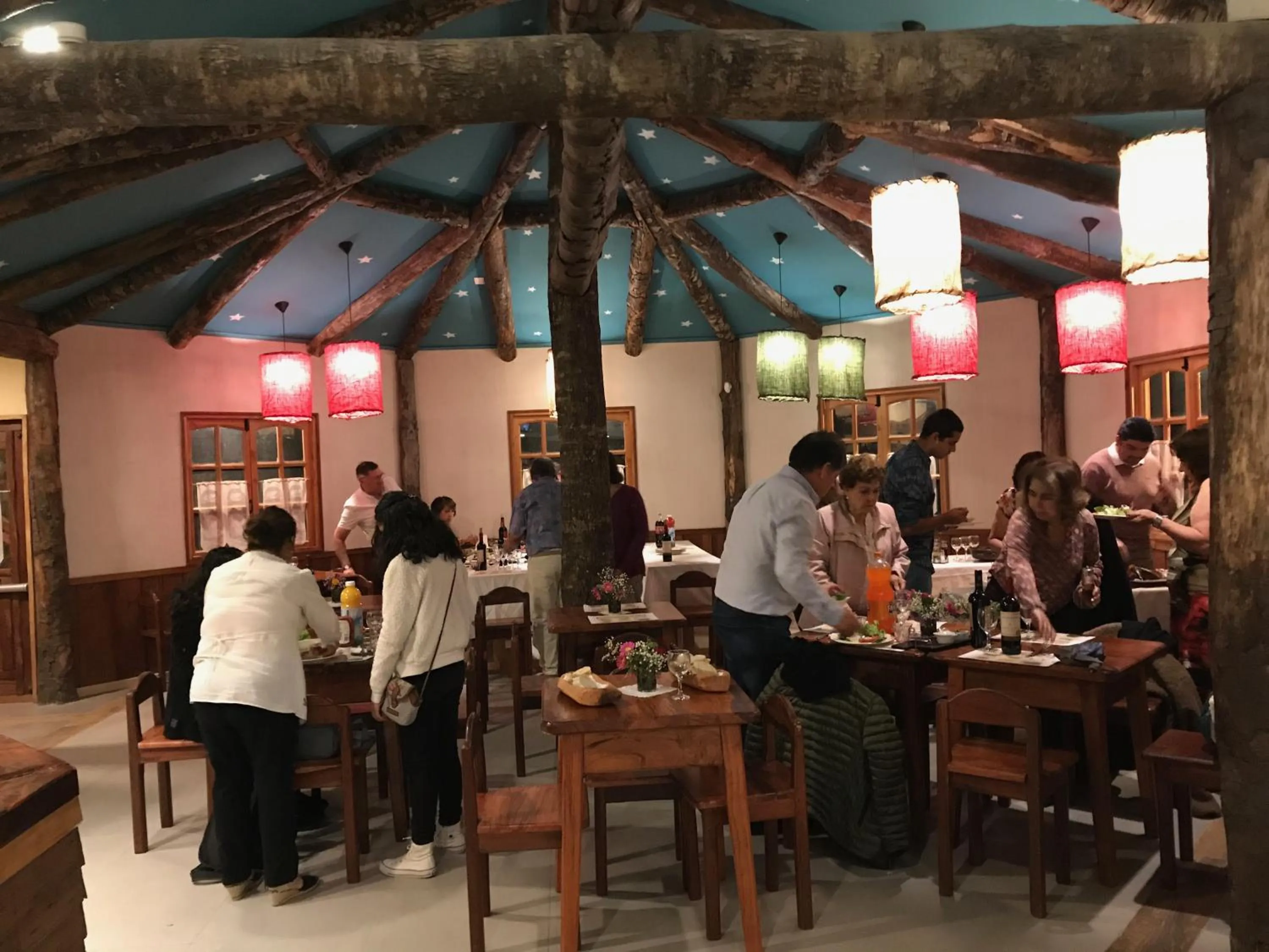 People in Parque la Pajarera