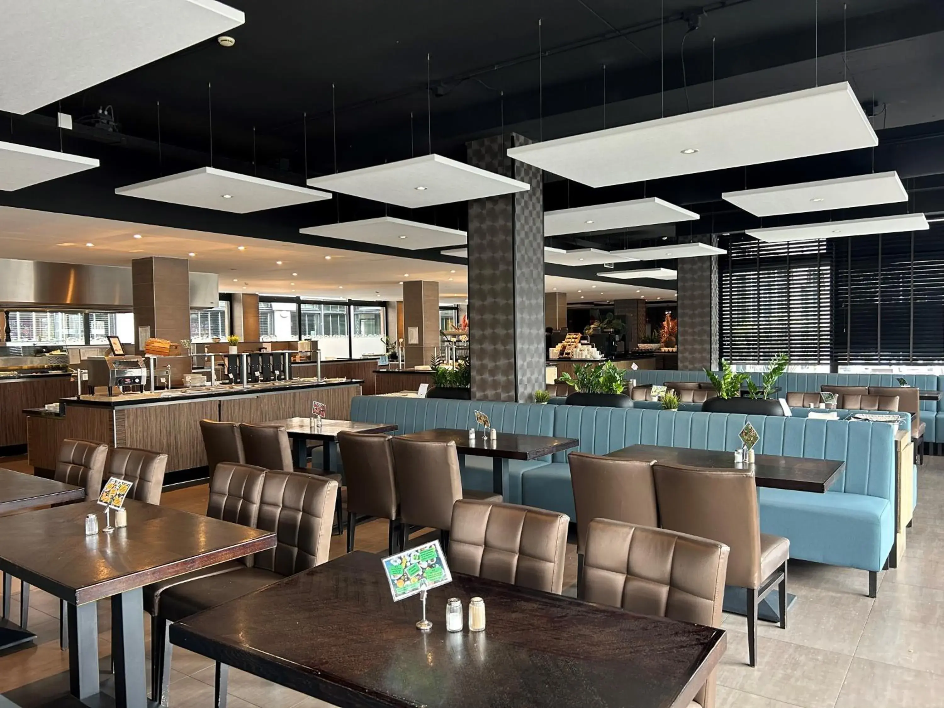 Breakfast in XO Hotels Park West Breakfast in XO Hotels Park West