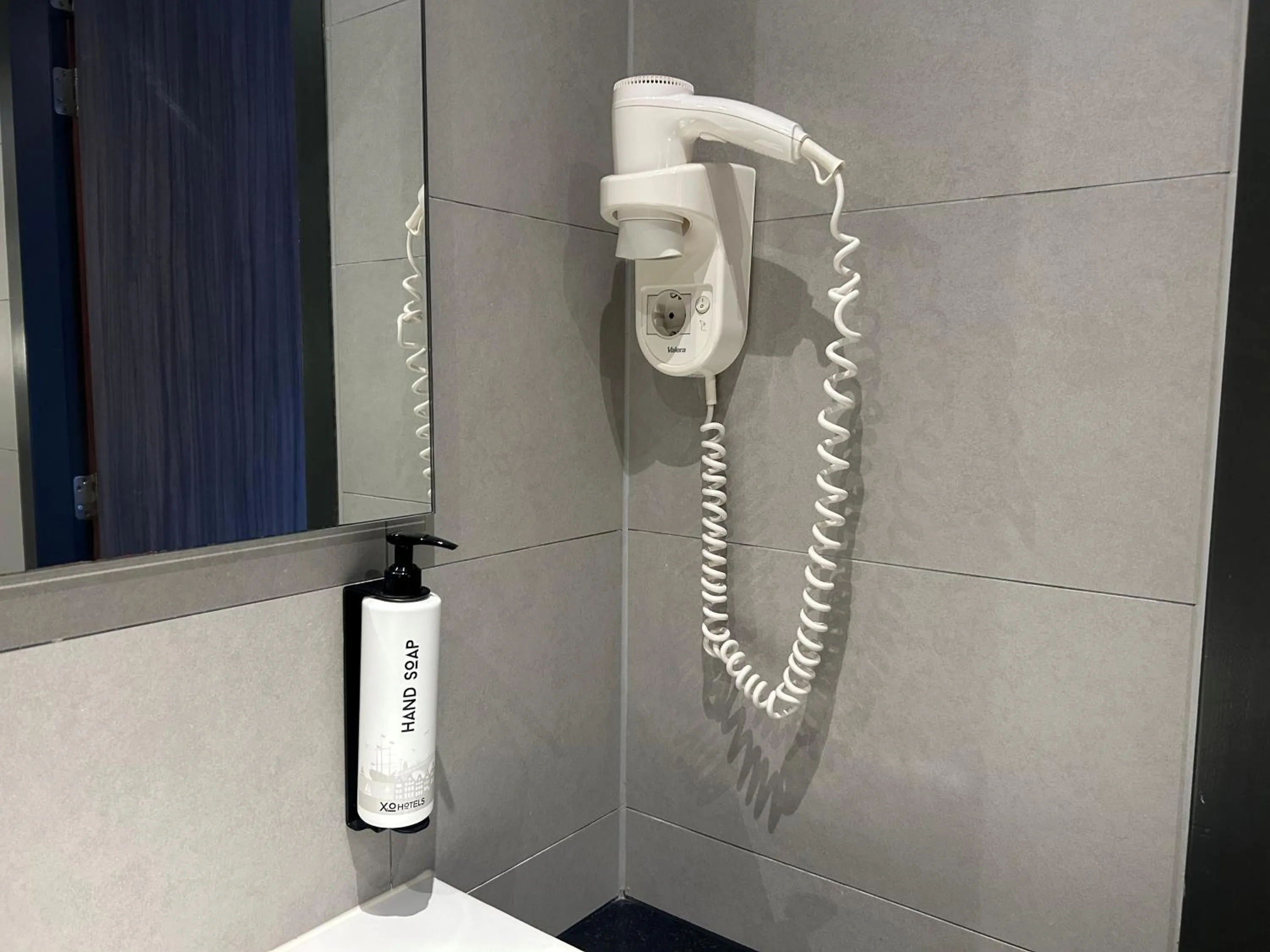 Bathroom in XO Hotels Park West