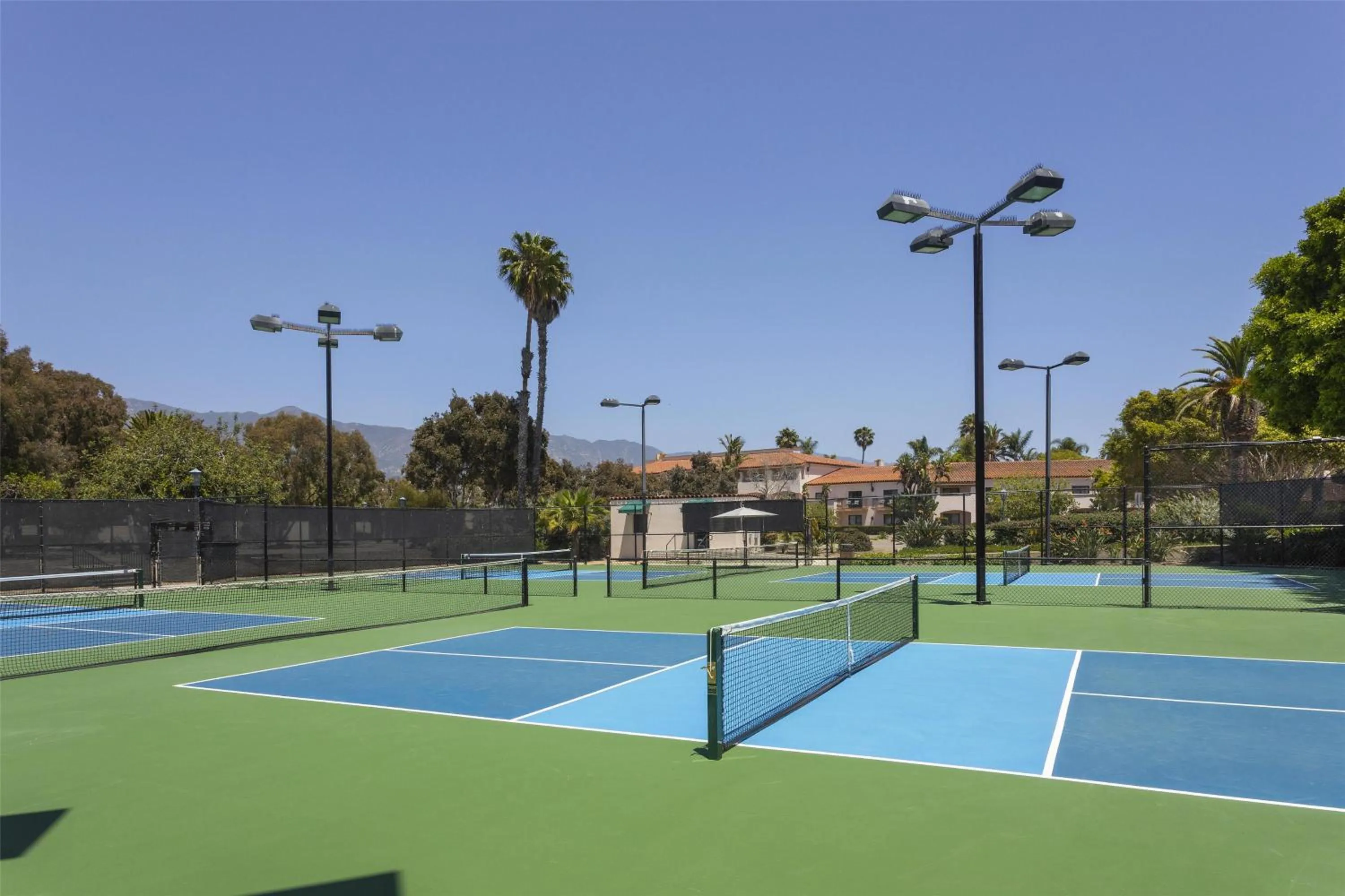 Sports in Hilton Santa Barbara Beachfront Resort