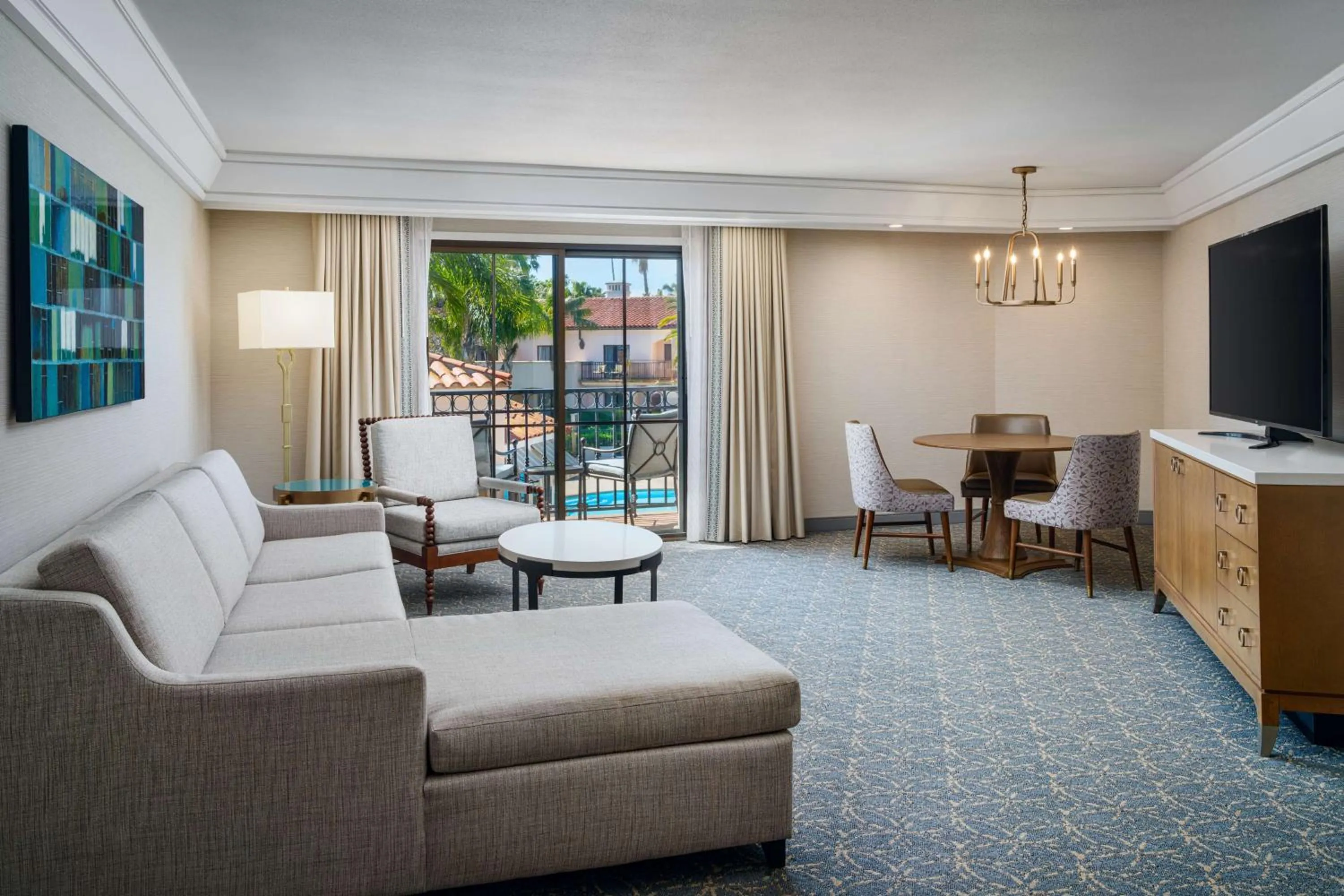 Living room in Hilton Santa Barbara Beachfront Resort