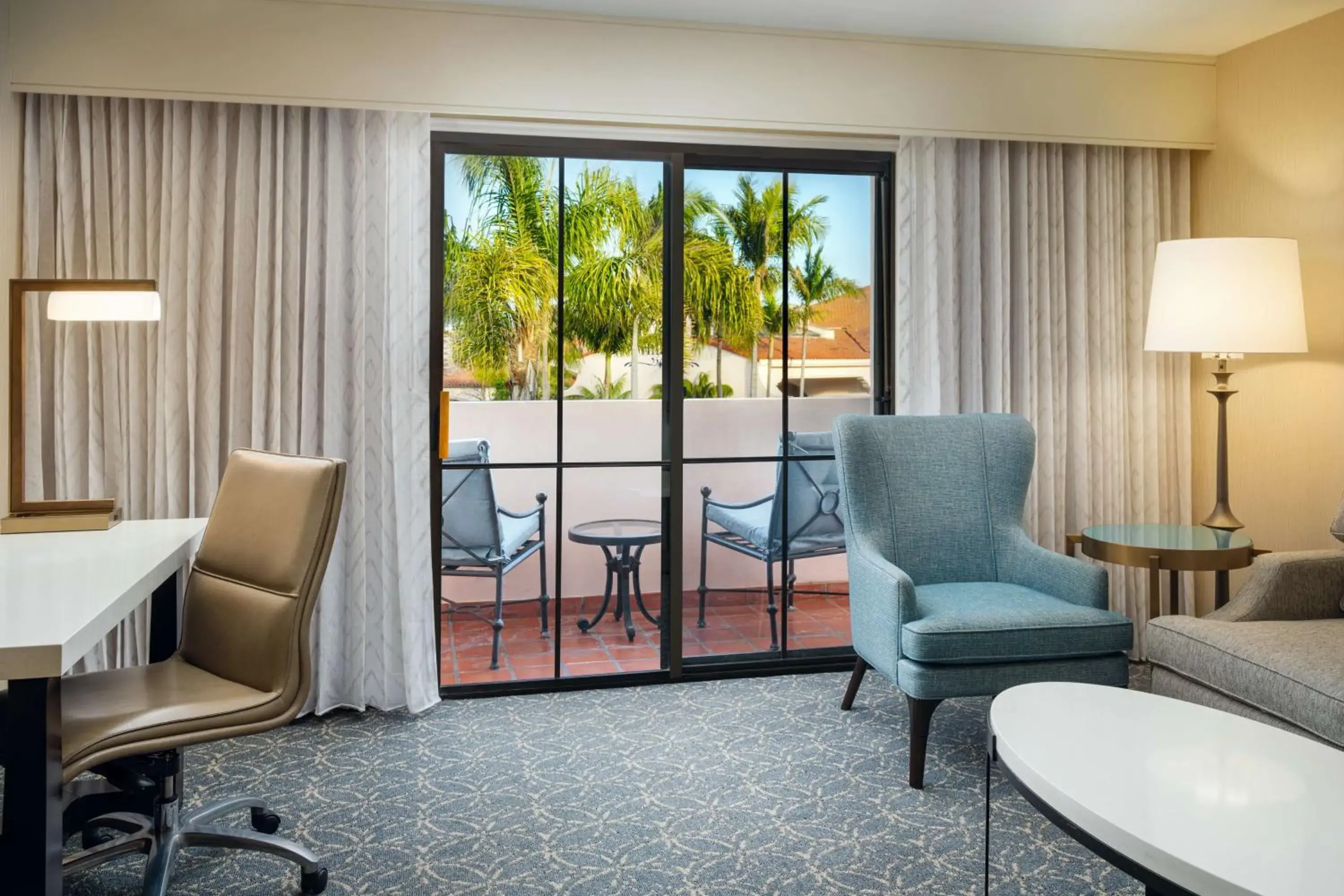 King Room - Hearing Access in Hilton Santa Barbara Beachfront Resort King Room - Hearing Access in Hilton Santa Barbara Beachfront Resort