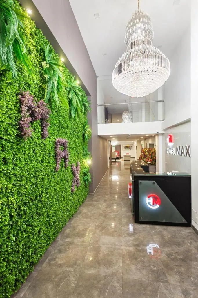 Lobby or reception in Hotel Max