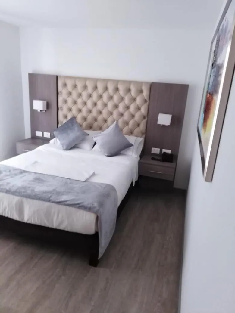 Bedroom, Bed in Hotel Max