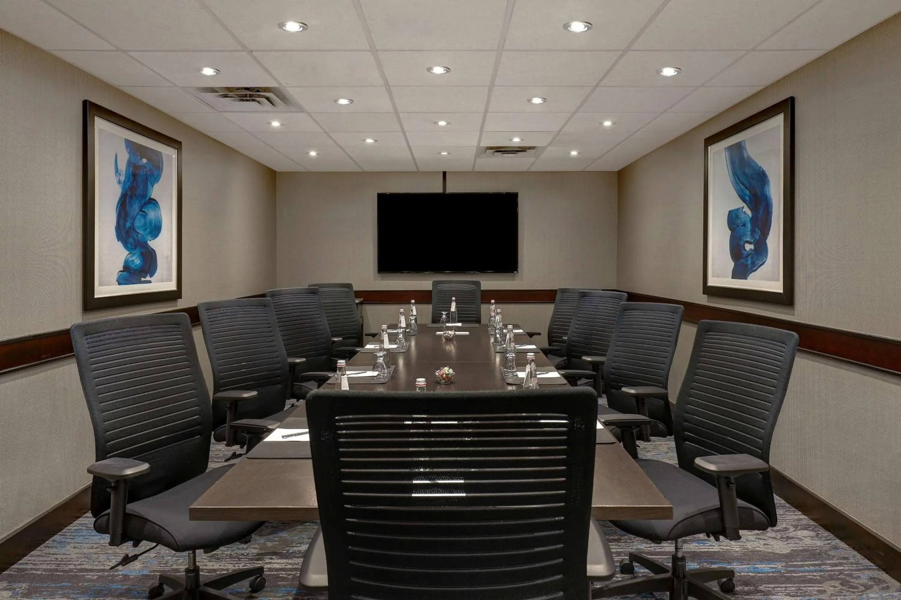 Meeting/conference room in Embassy Suites by Hilton Niagara Falls/ Fallsview