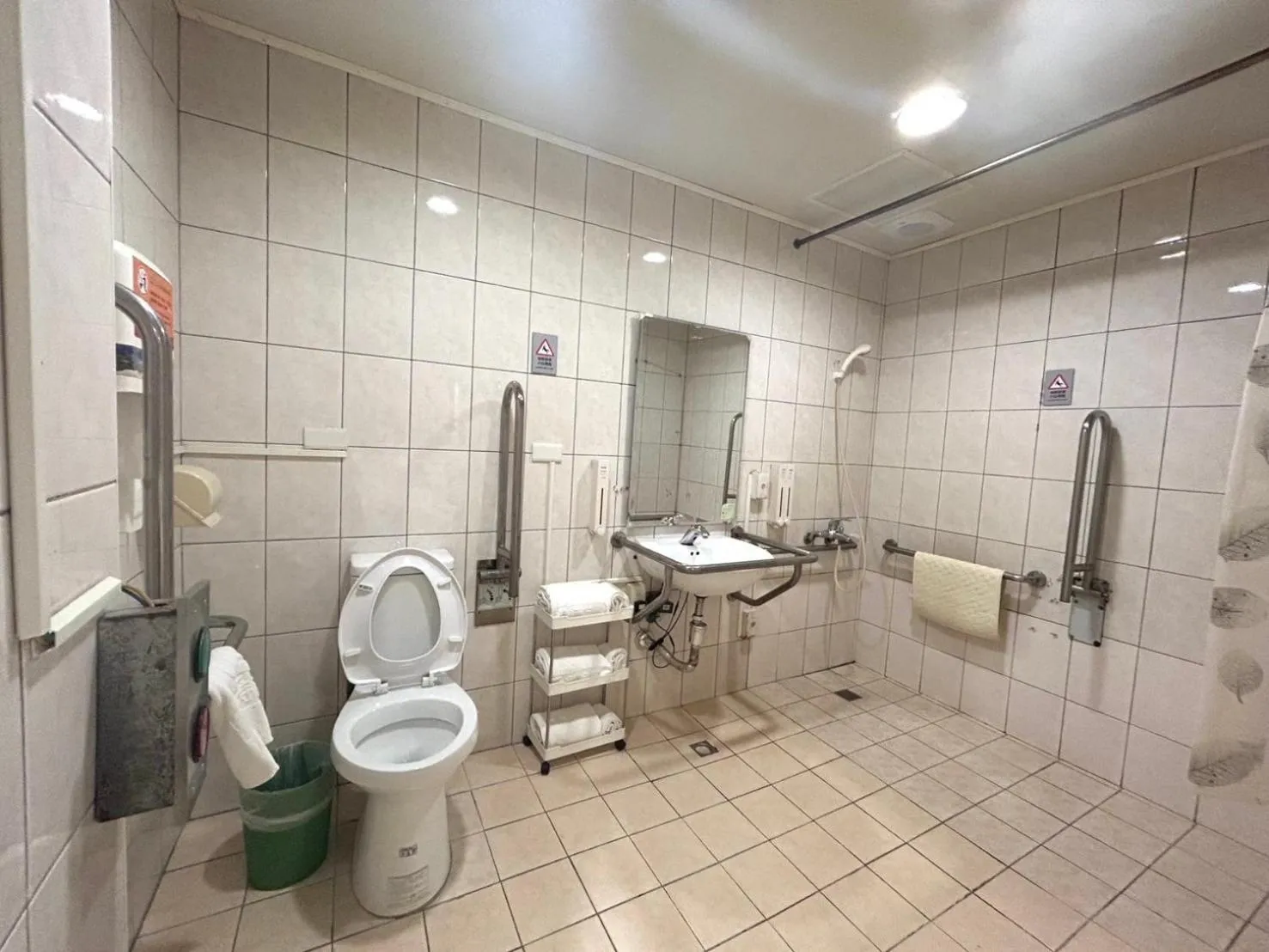 Bathroom in 柜富賓王旅店-台北館 Giant Rich King Plaza Hotel